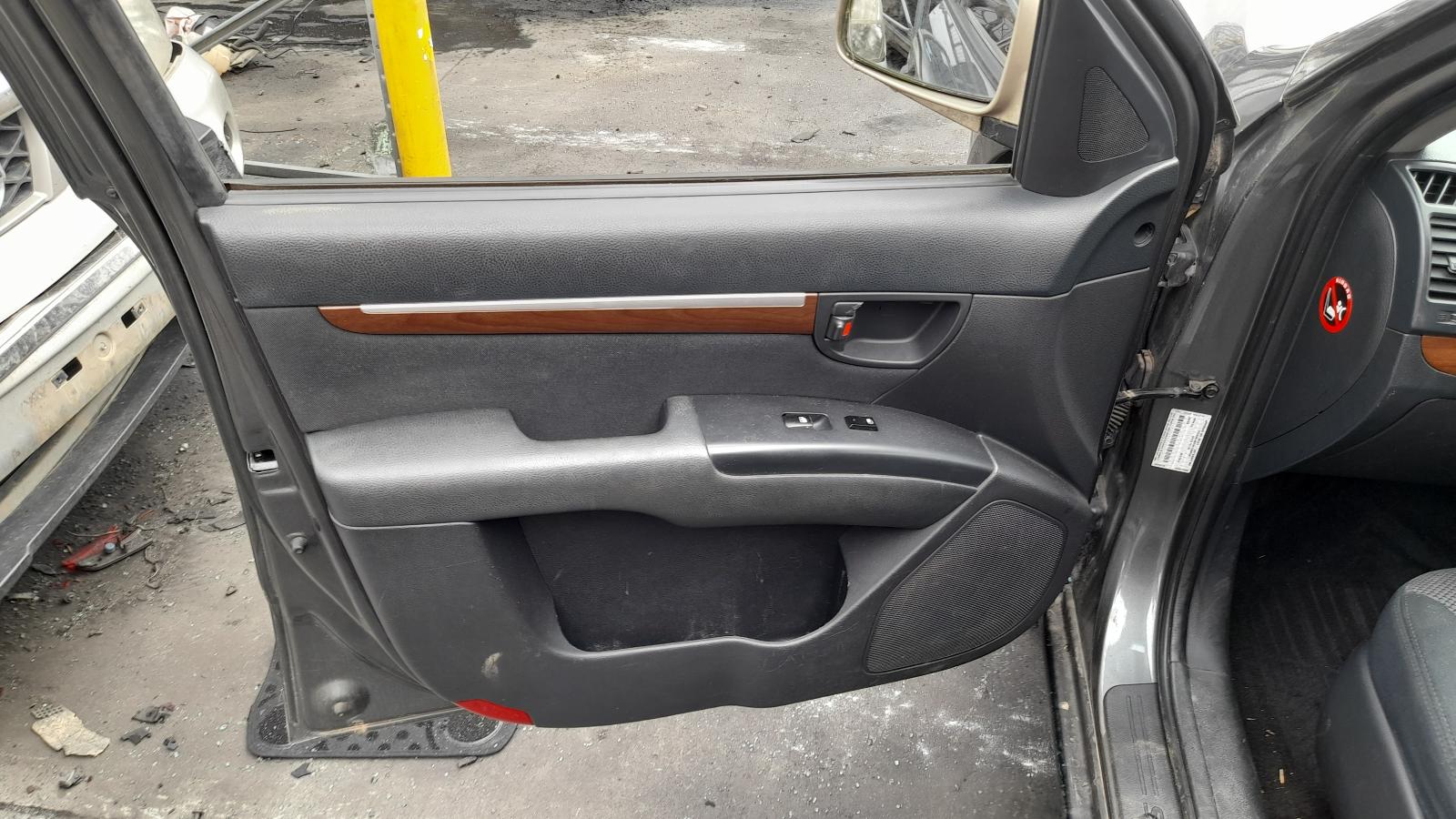 View Auto part Trans/Gearbox Hyundai Santa Fe 2008