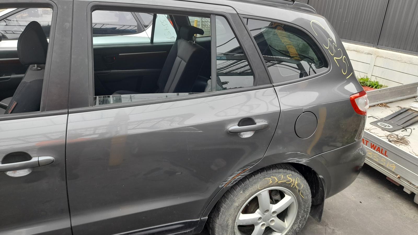 View Auto part Trans/Gearbox Hyundai Santa Fe 2008