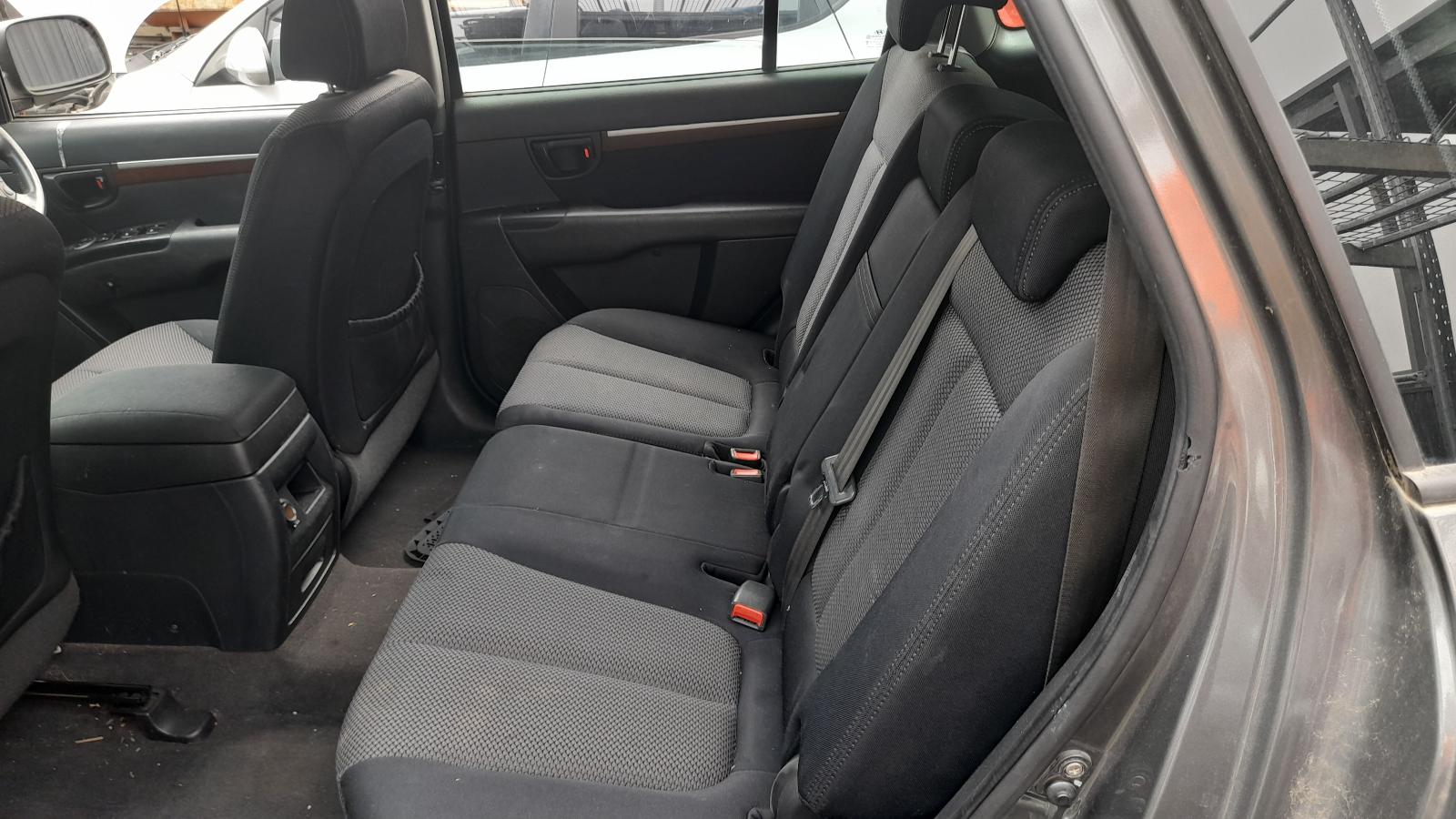 View Auto part Trans/Gearbox Hyundai Santa Fe 2008