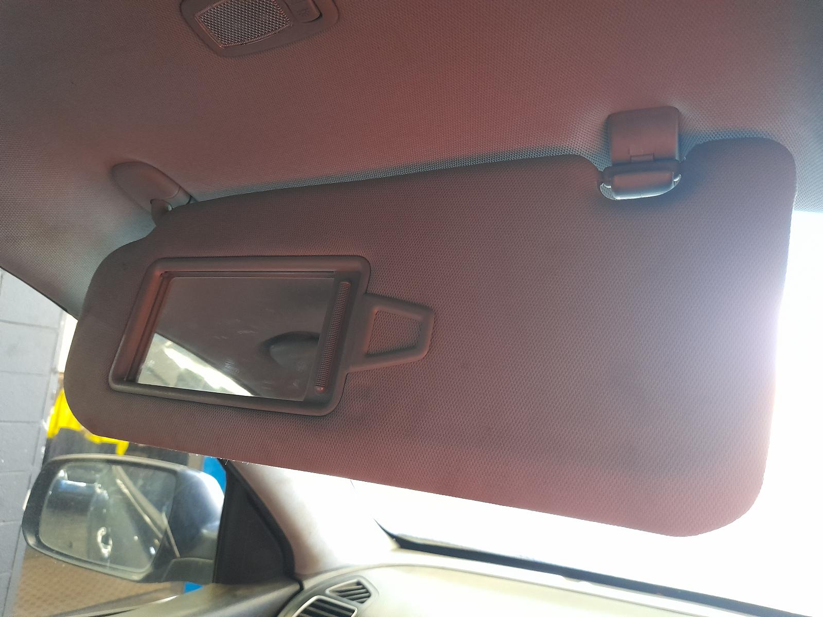 View Auto part Left Front Strut Kia Sorento 2012