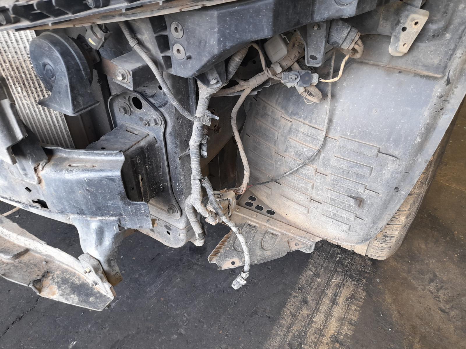 View Auto part Left Front Strut Kia Sorento 2012