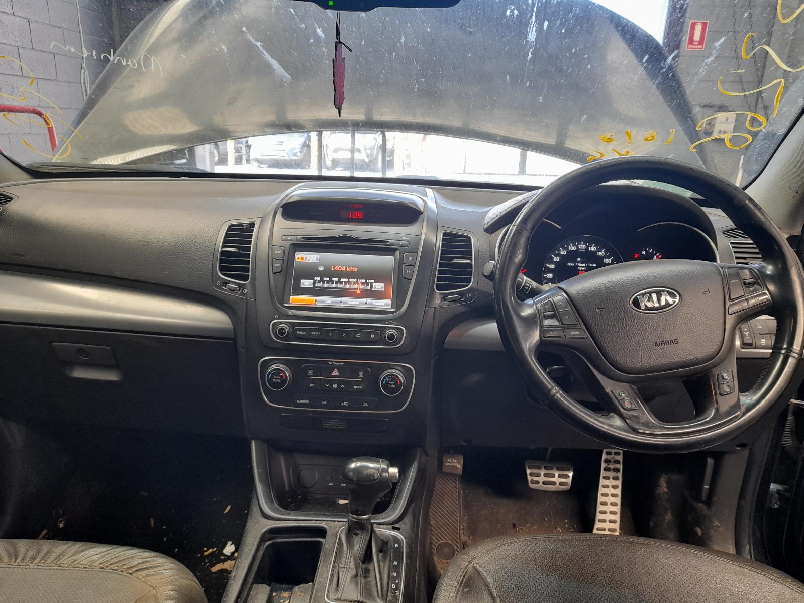 View Auto part Left Front Strut Kia Sorento 2012