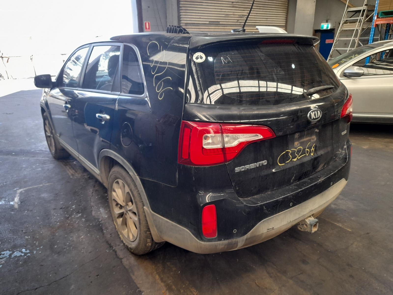 View Auto part Left Front Strut Kia Sorento 2012