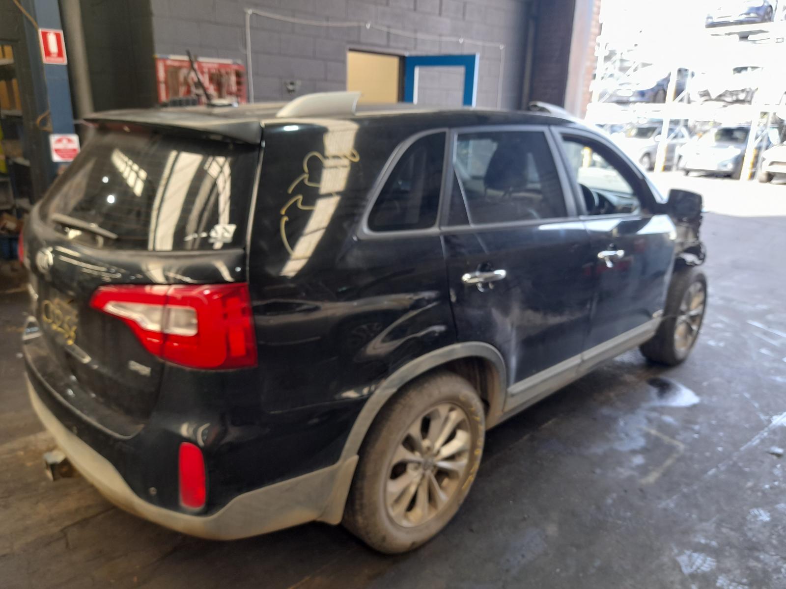 View Auto part Left Front Strut Kia Sorento 2012