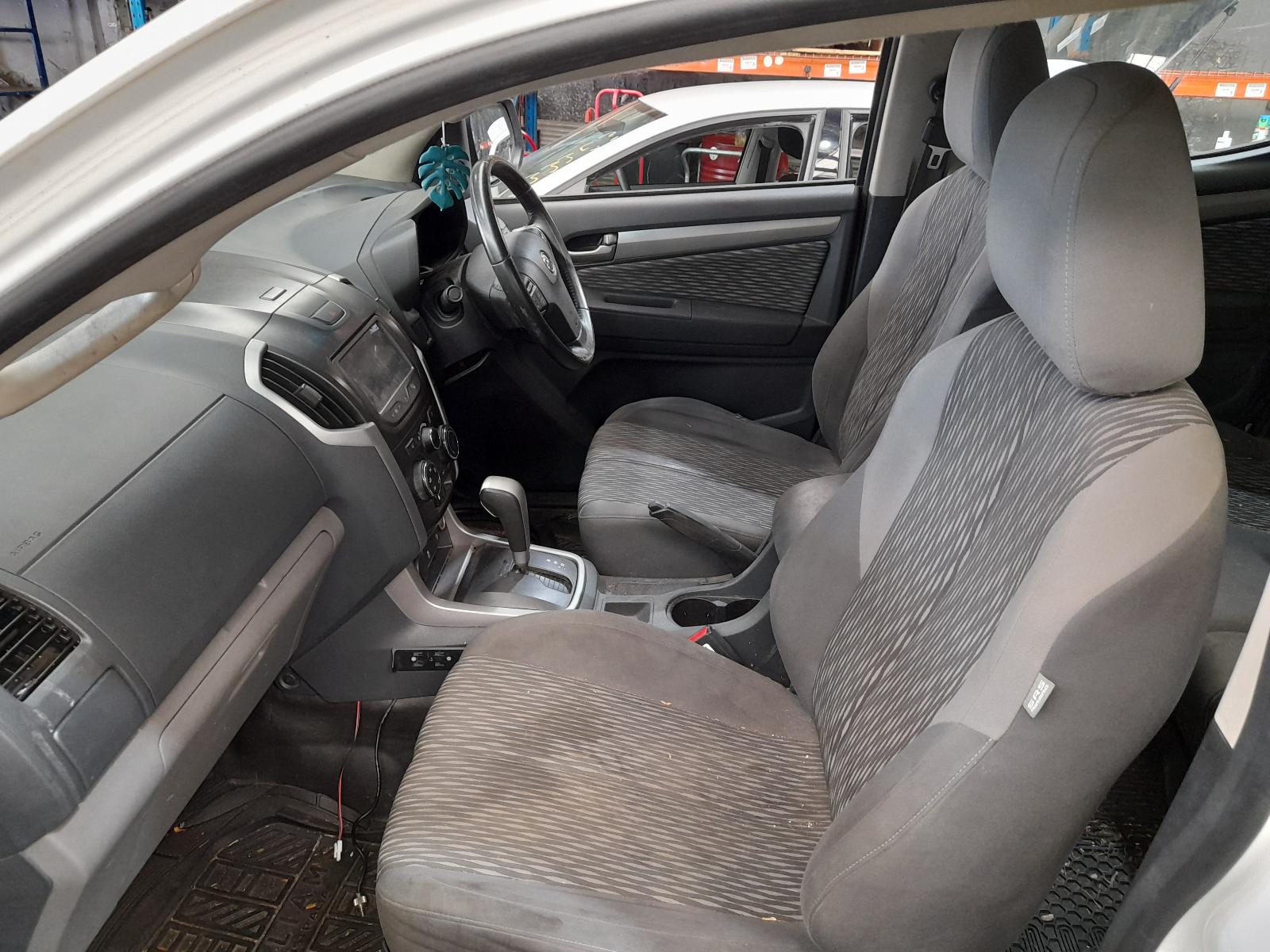 View Auto part Misc Holden Colorado 2015