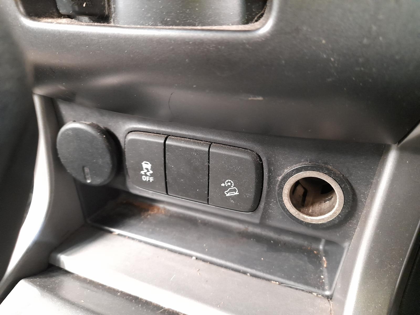 View Auto part Misc Holden Colorado 2015