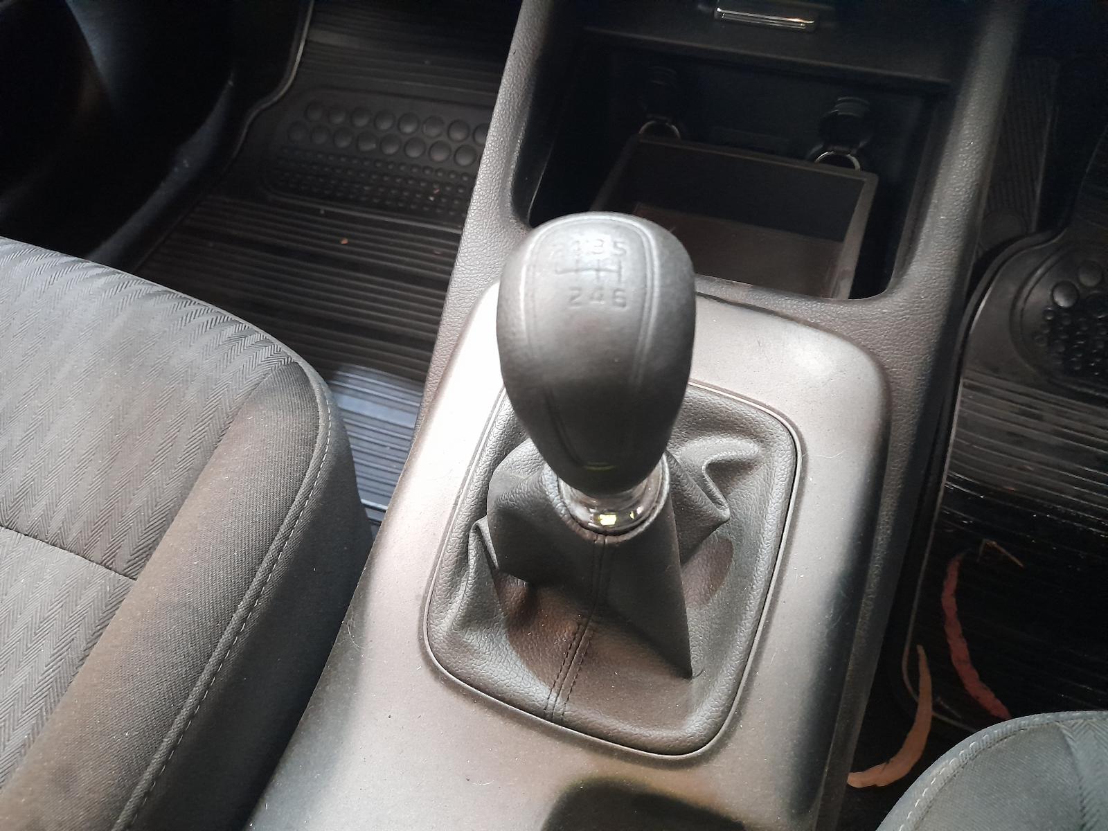 View Auto part Heater Fan Motor Kia Cerato 2014