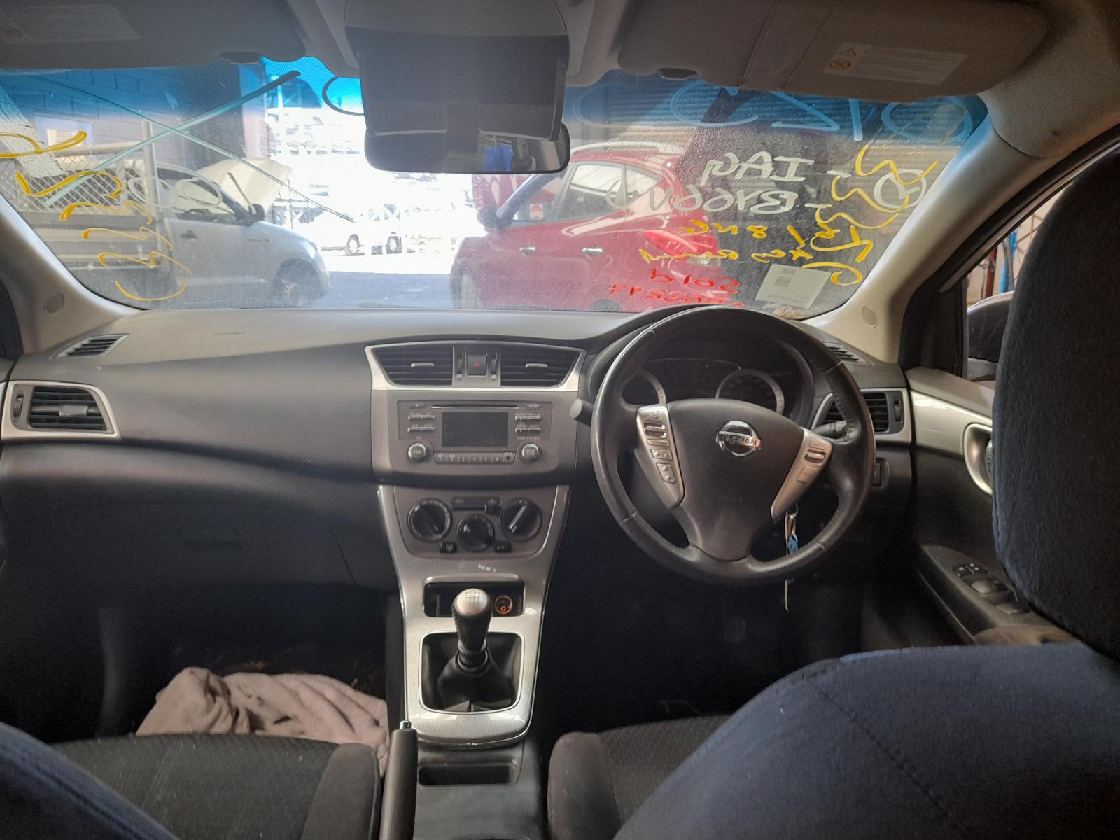 View Auto part Trans/Gearbox Nissan Pulsar 2013