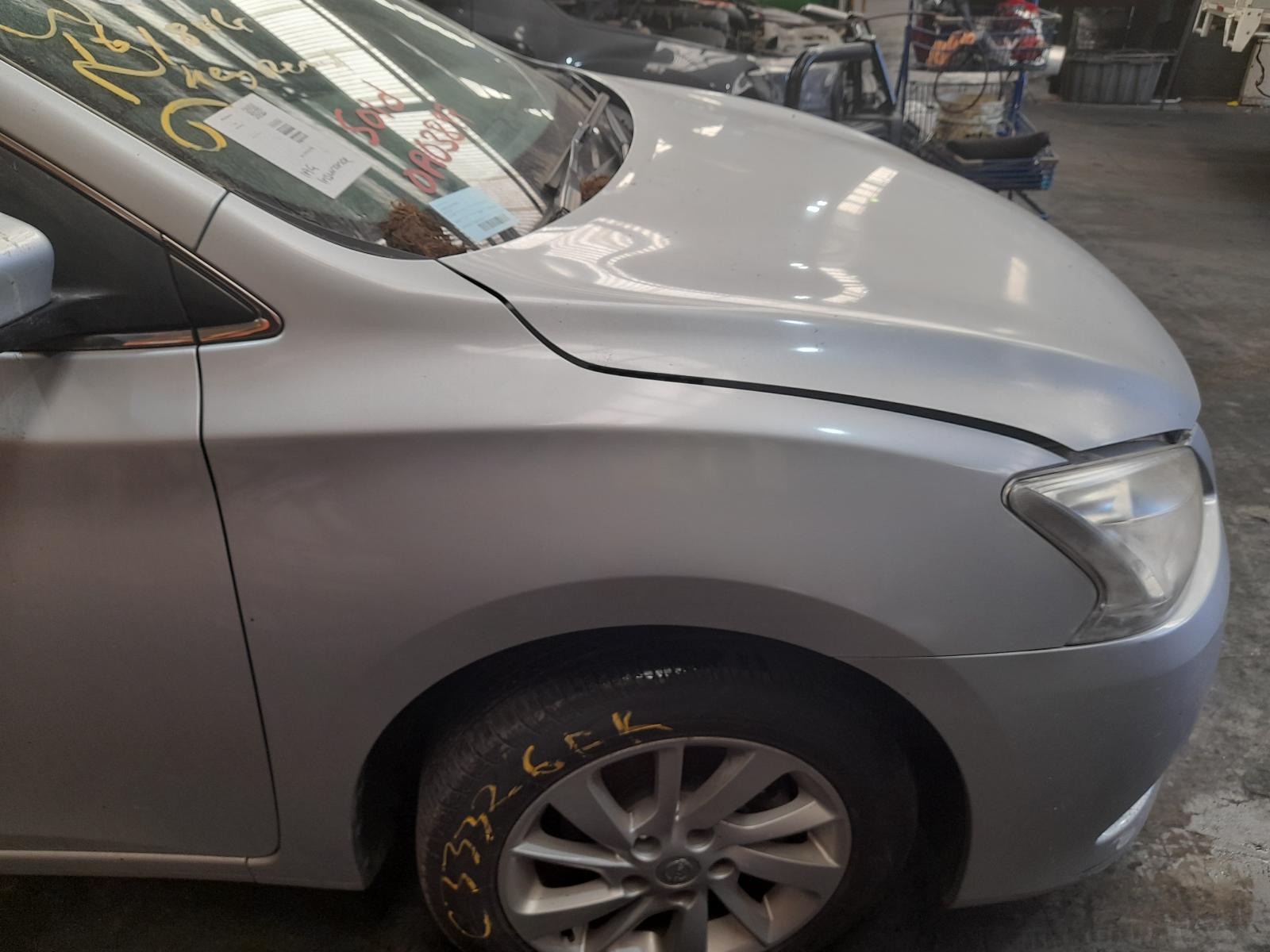 View Auto part Trans/Gearbox Nissan Pulsar 2013