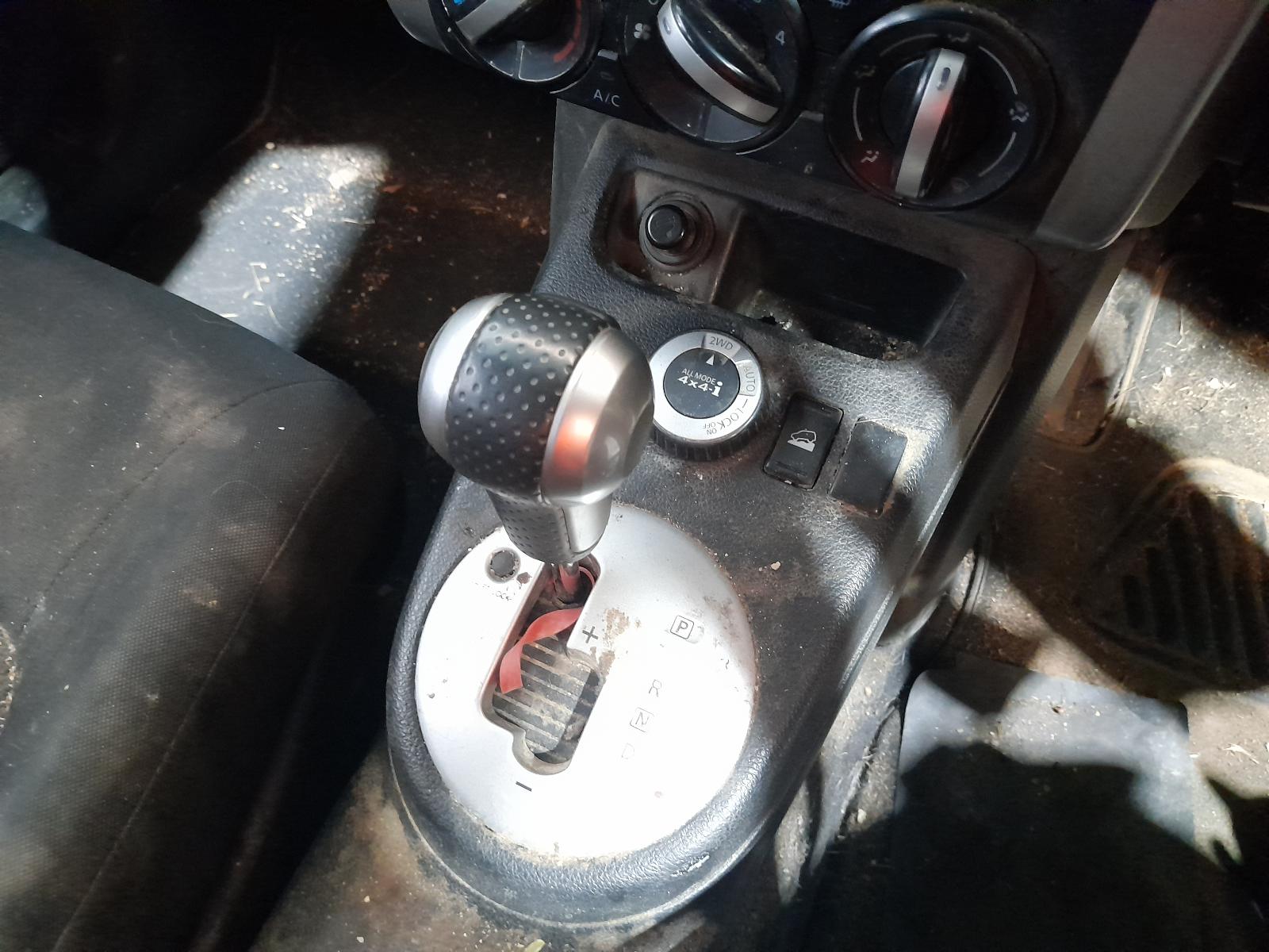 View Auto part Misc Nissan Xtrail 2008