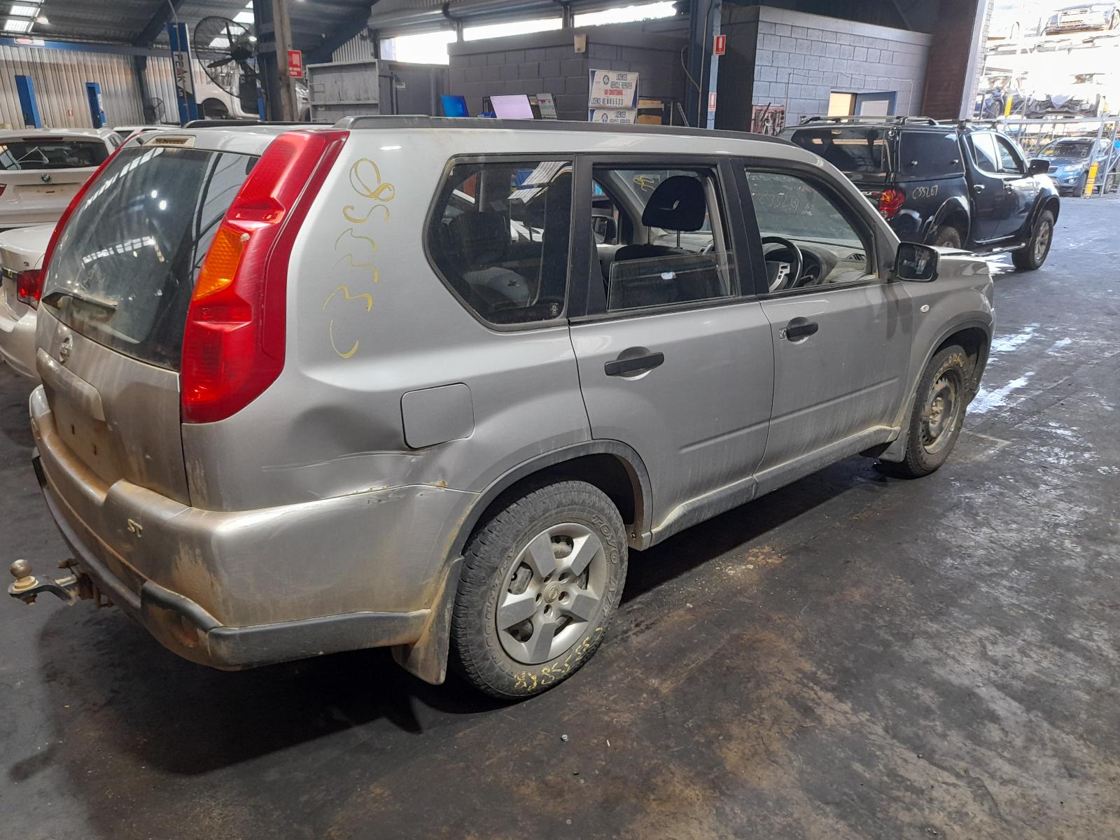View Auto part Misc Nissan Xtrail 2008