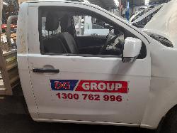 View Auto part Engine Isuzu Dmax 2015
