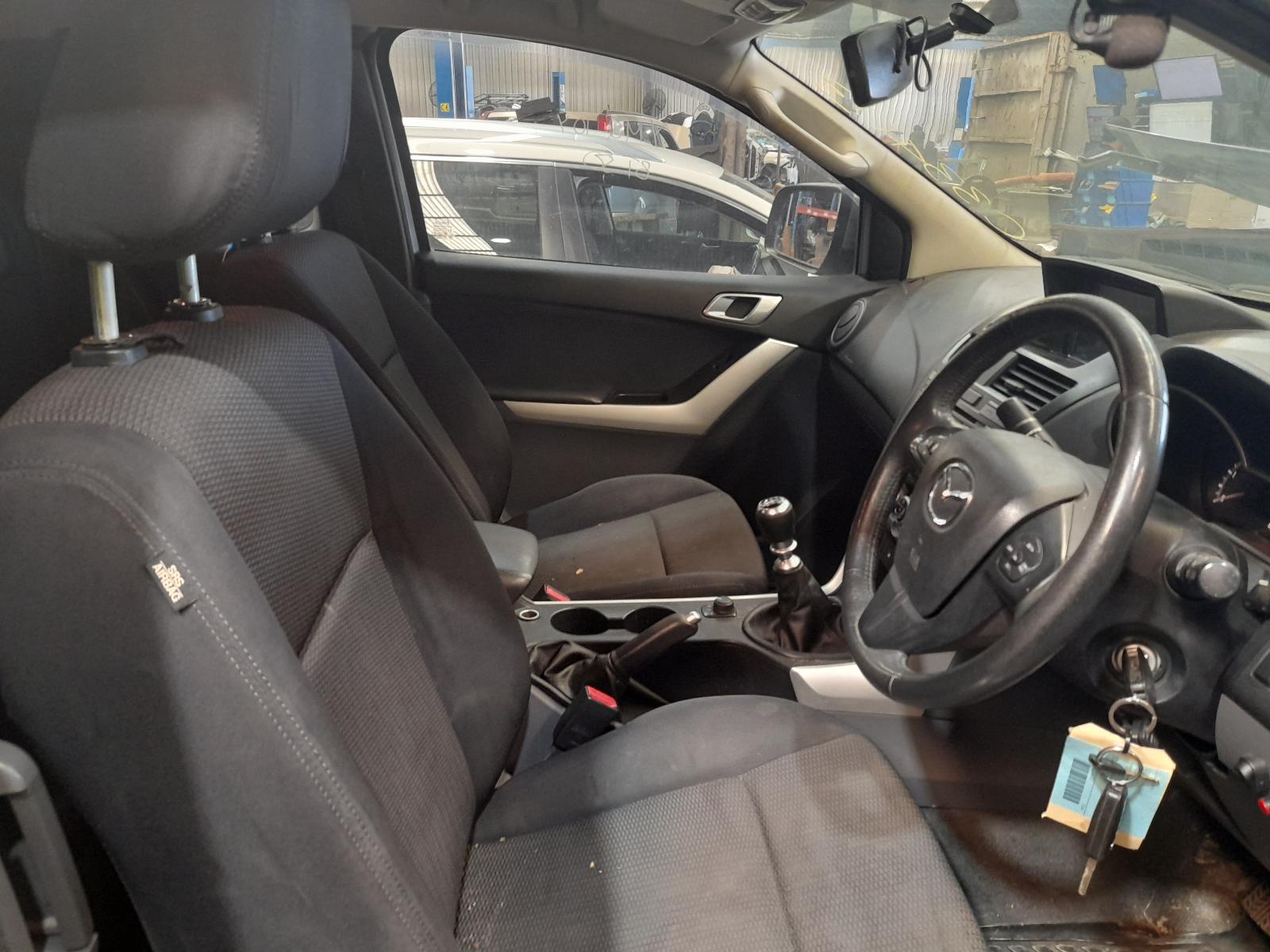 View Auto part Radio/Cd/Dvd/Sat/Tv Mazda Bt50 2014