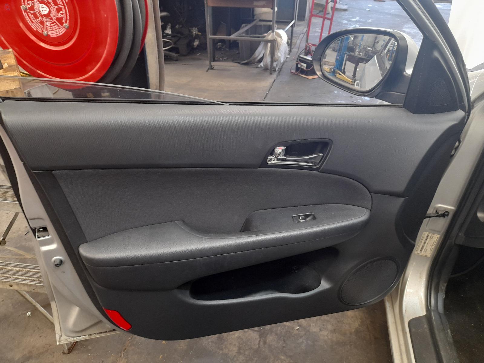 View Auto part Fuel Tank Hyundai I30 2009