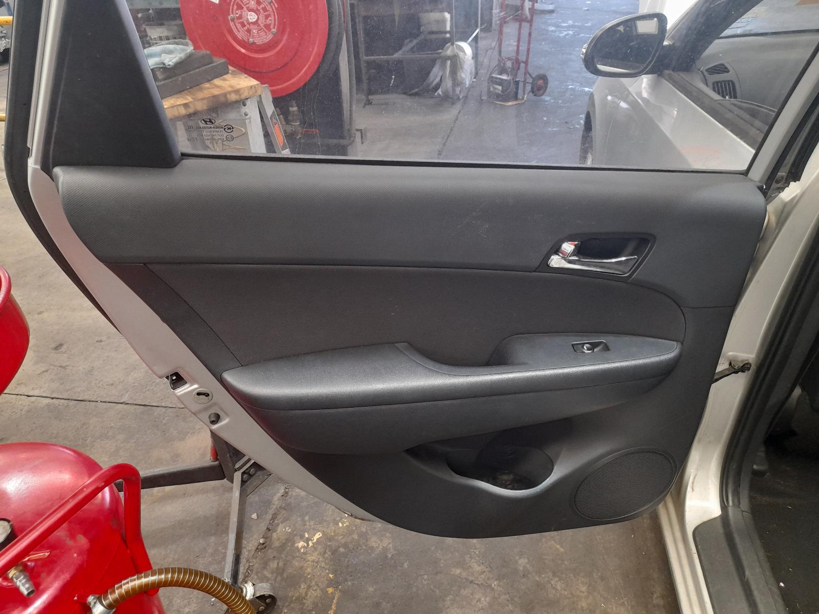 View Auto part Fuel Tank Hyundai I30 2009