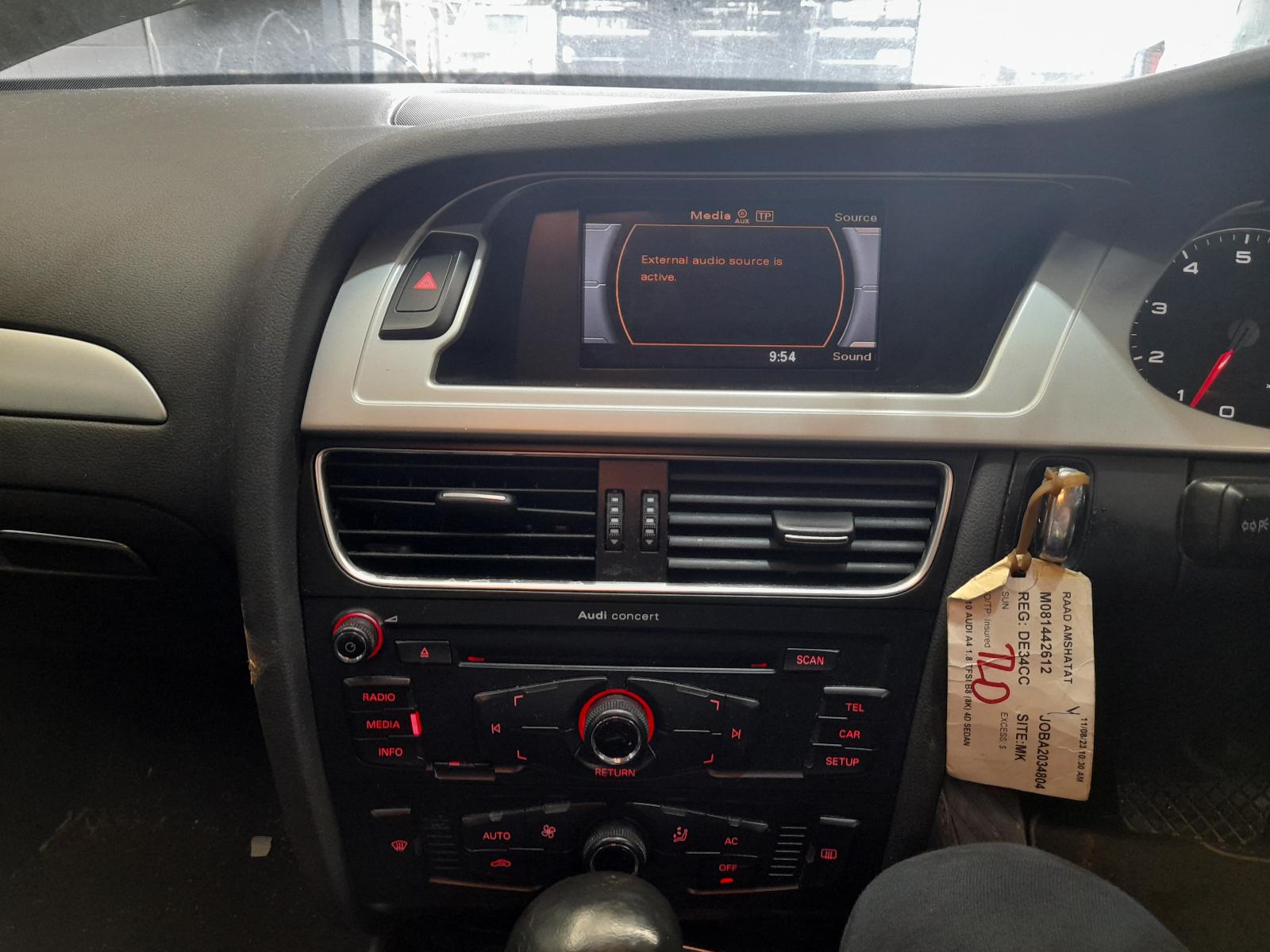 2009 Audi A4 Radio/Cd/Dvd/Sat/Tv View Auto part Radio/Cd/Dvd/Sat/Tv Audi A4 2009