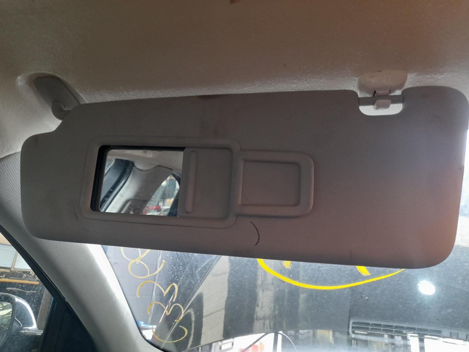 2009 Audi A4 Radio/Cd/Dvd/Sat/Tv View Auto part Radio/Cd/Dvd/Sat/Tv Audi A4 2009