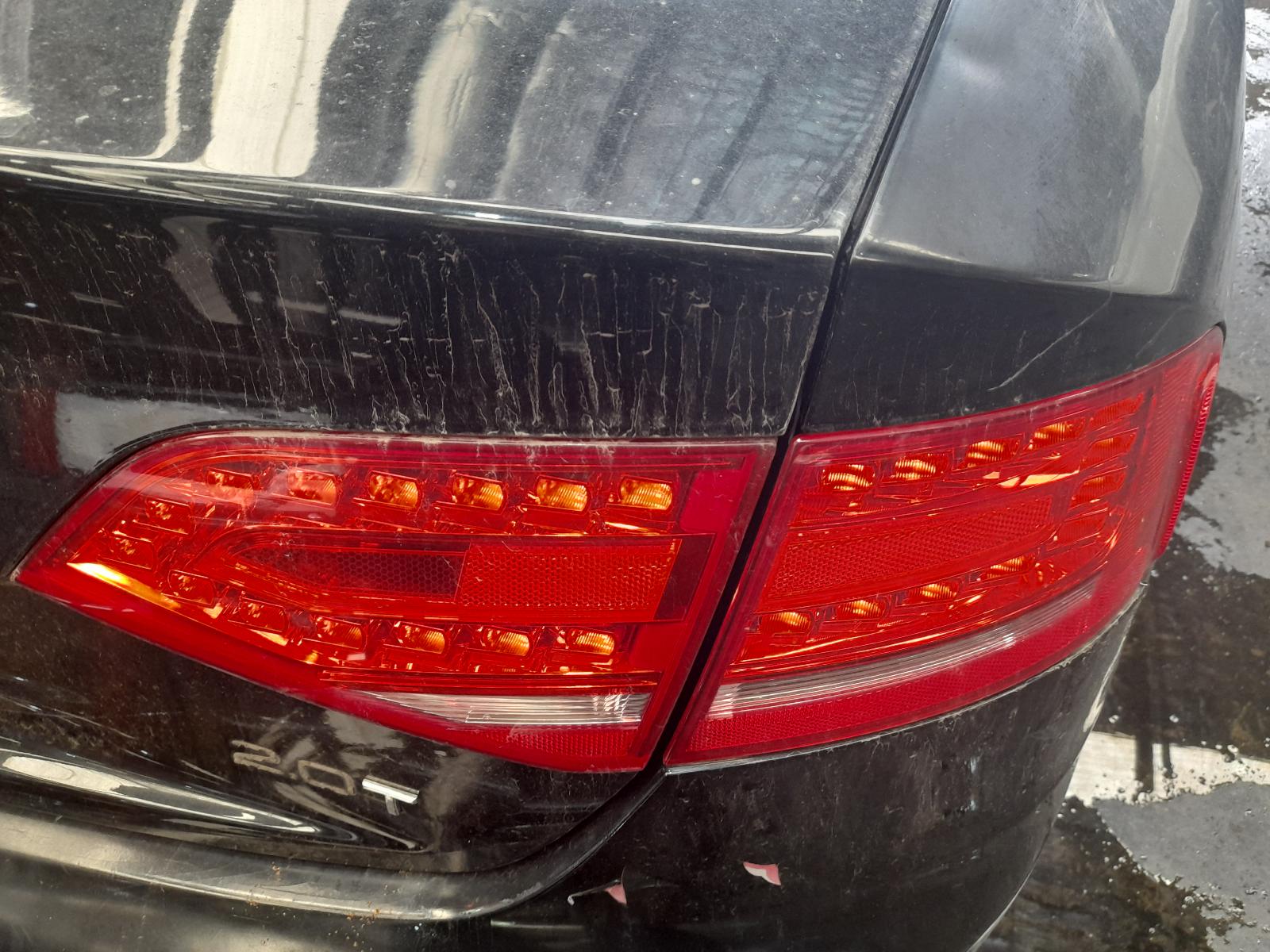 2009 Audi A4 Radio/Cd/Dvd/Sat/Tv View Auto part Radio/Cd/Dvd/Sat/Tv Audi A4 2009