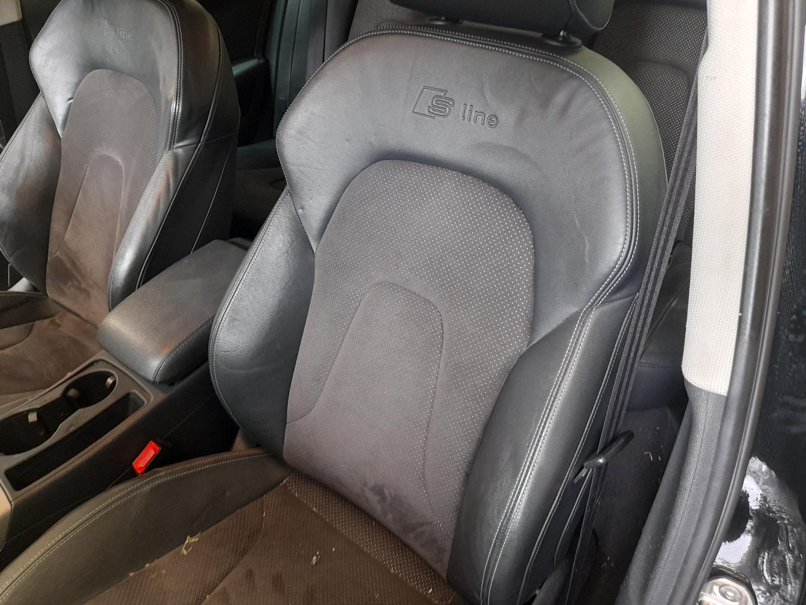 2009 Audi A4 Radio/Cd/Dvd/Sat/Tv View Auto part Radio/Cd/Dvd/Sat/Tv Audi A4 2009