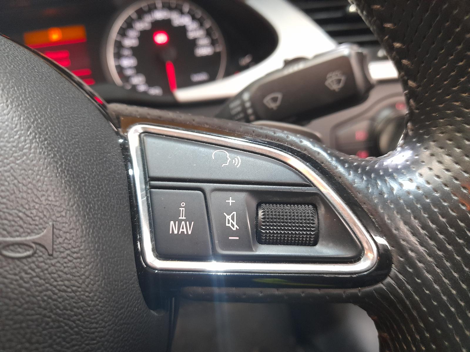 2009 Audi A4 Radio/Cd/Dvd/Sat/Tv View Auto part Radio/Cd/Dvd/Sat/Tv Audi A4 2009