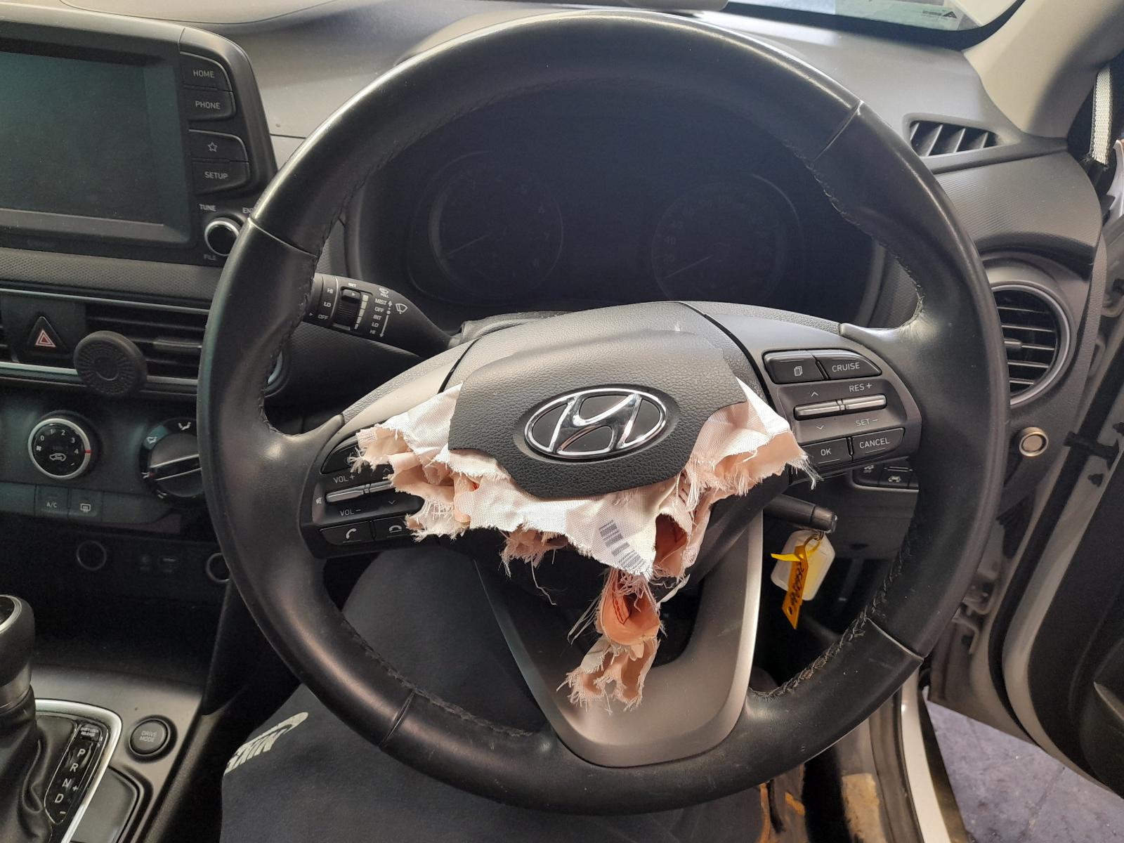 View Auto part Door/Boot/Gate Lock Hyundai Kona 2018