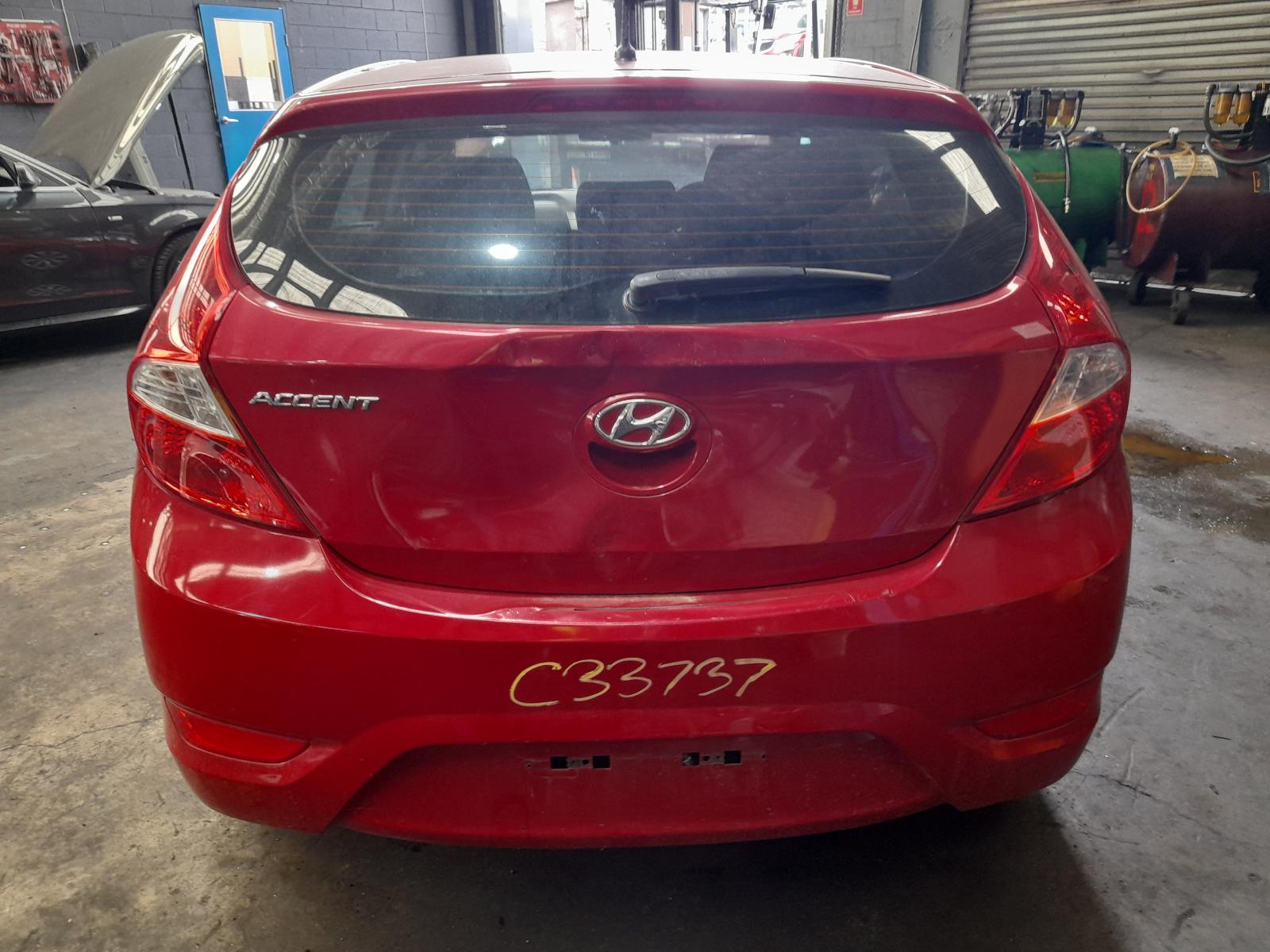View Auto part Fuel Tank Hyundai Accent 2015