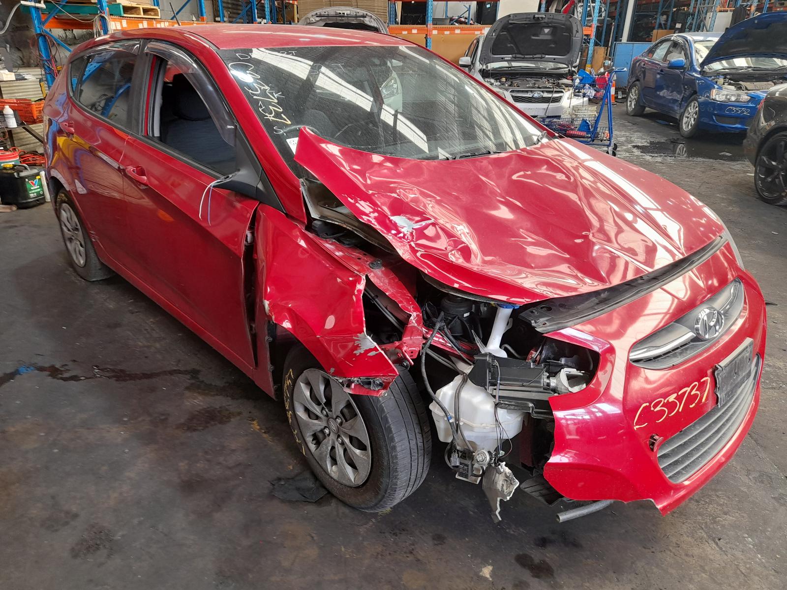 View Auto part Fuel Tank Hyundai Accent 2015