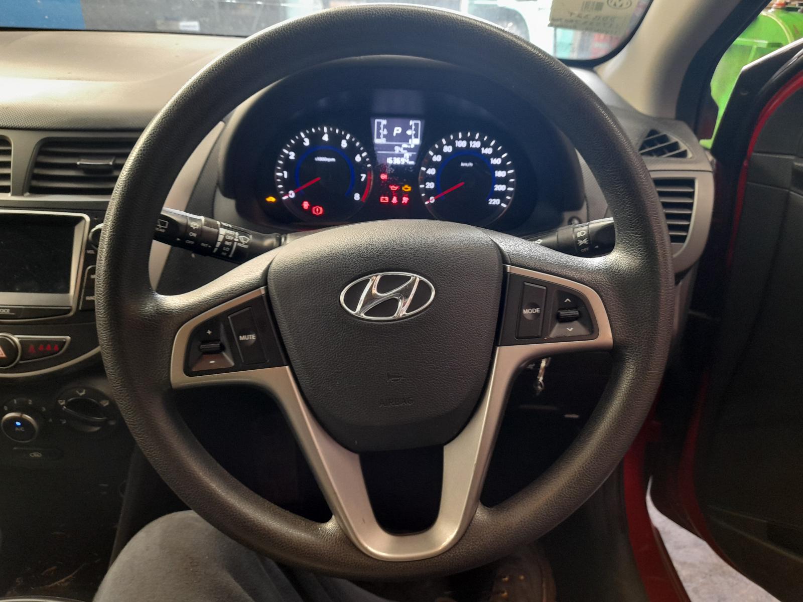 View Auto part Fuel Tank Hyundai Accent 2015