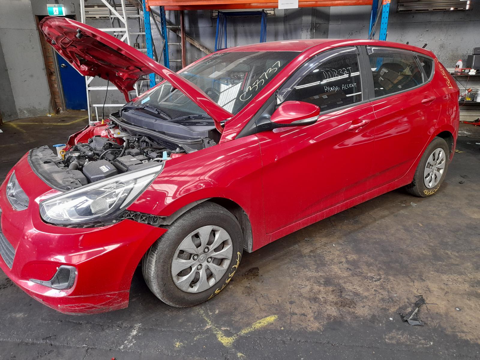 View Auto part Fuel Tank Hyundai Accent 2015