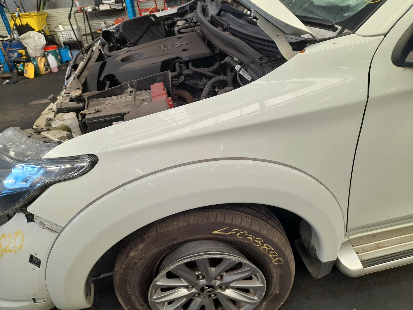 View Auto part Differential Centre Mitsubishi Triton 2017