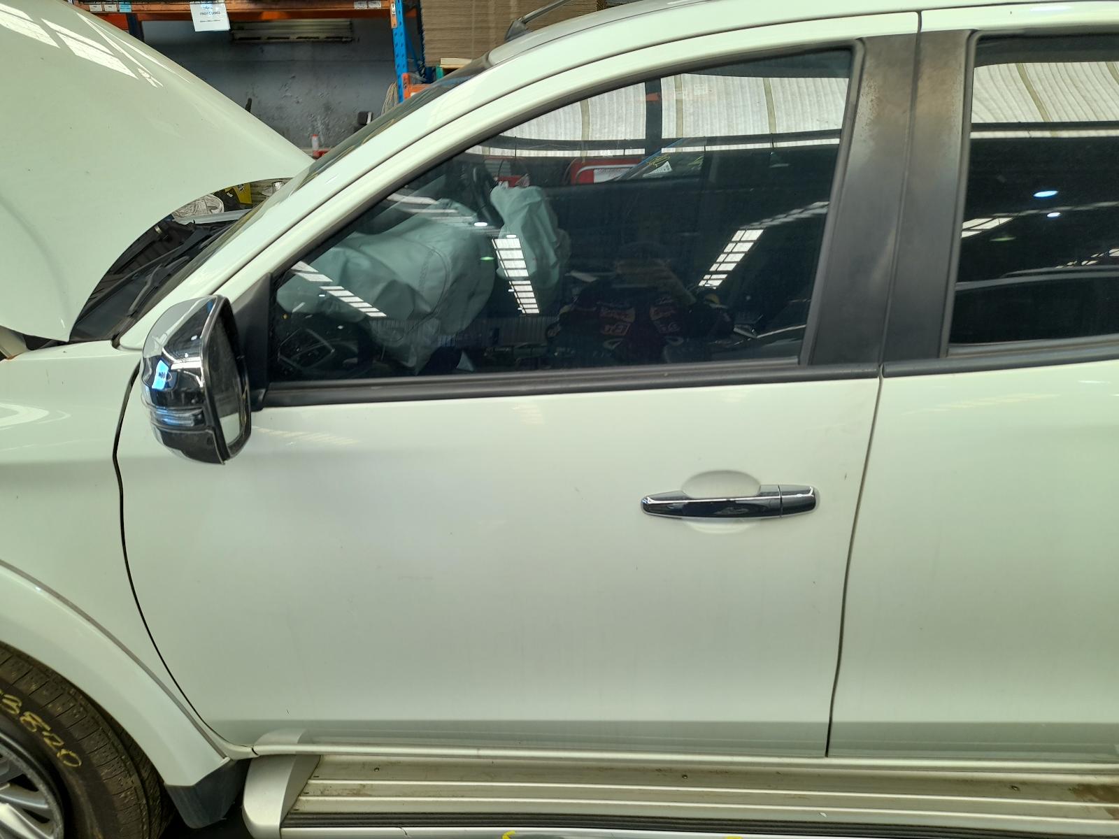 View Auto part Differential Centre Mitsubishi Triton 2017
