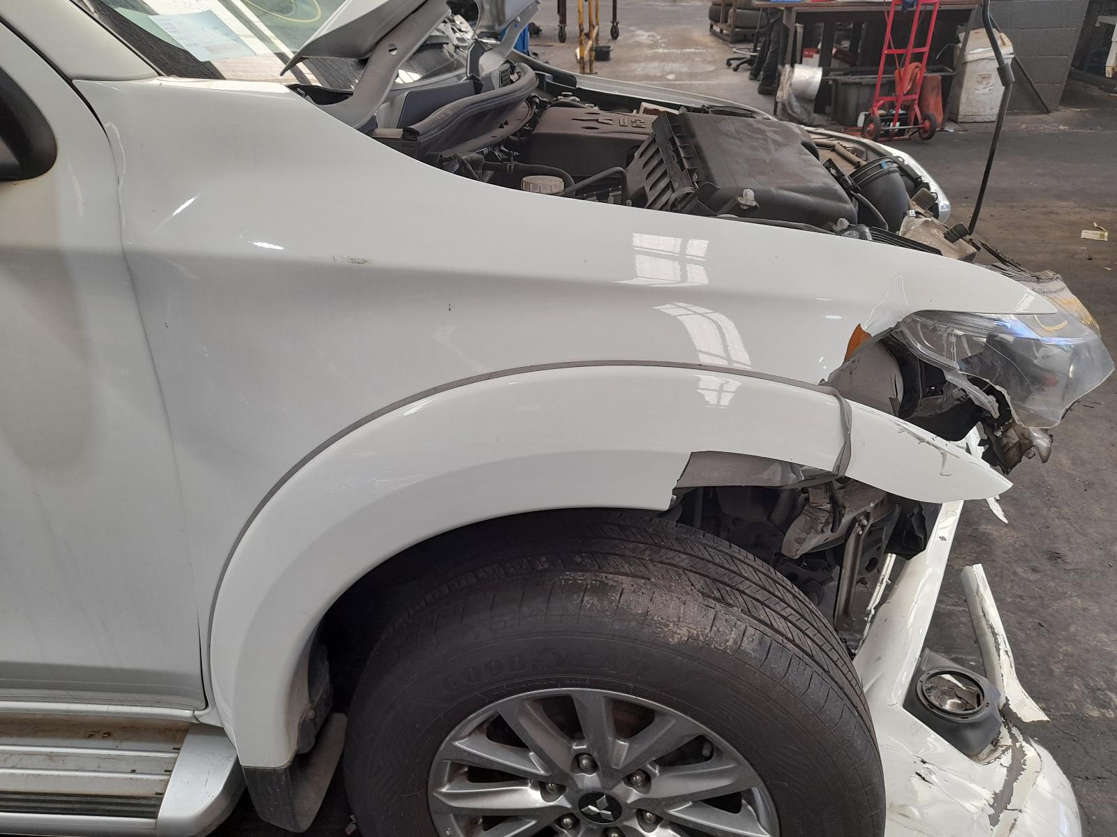View Auto part Differential Centre Mitsubishi Triton 2017