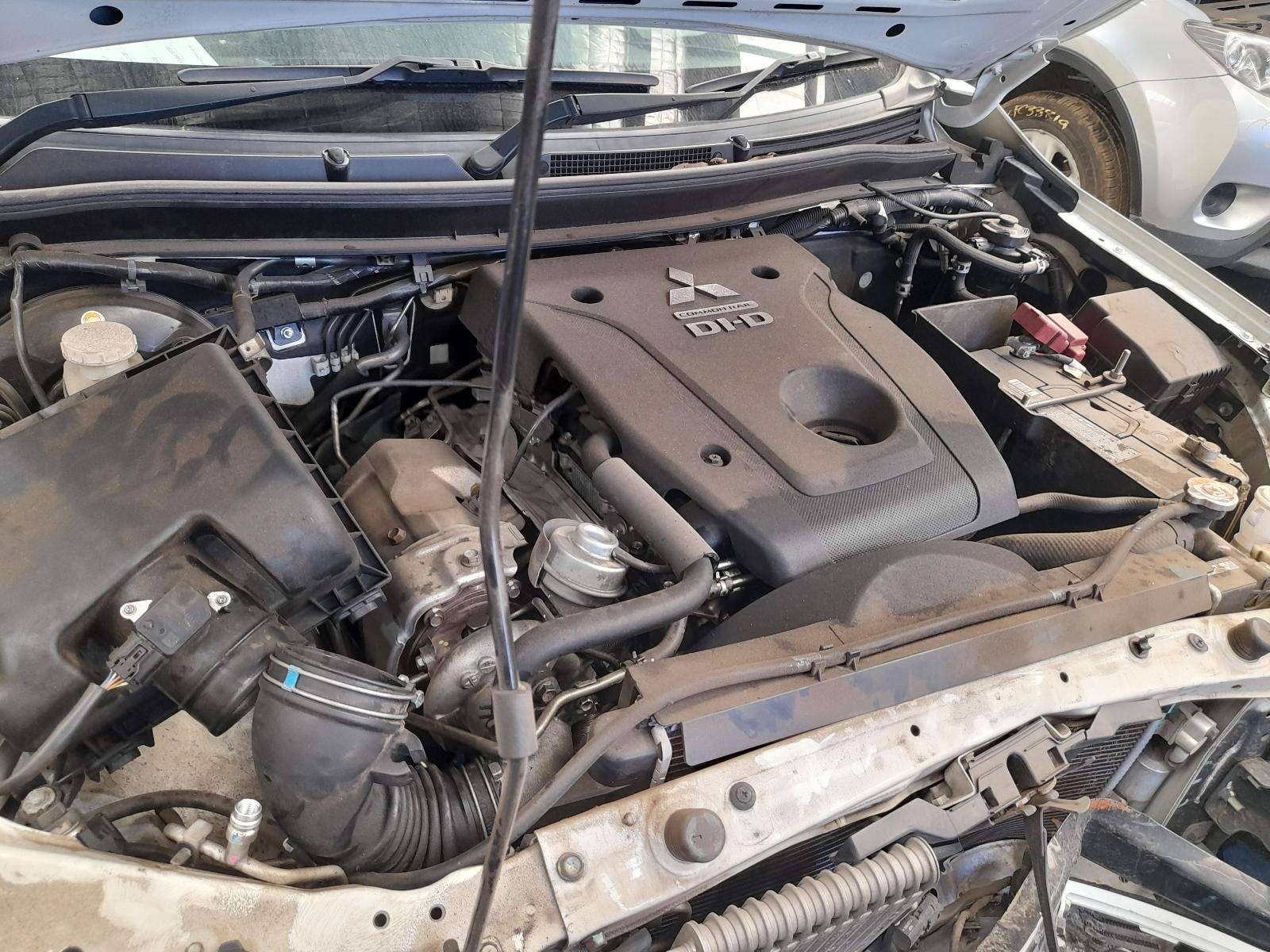 View Auto part Differential Centre Mitsubishi Triton 2017
