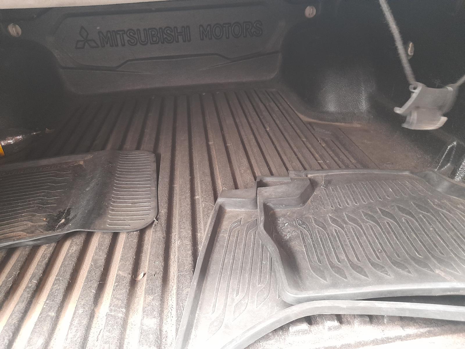 View Auto part Differential Centre Mitsubishi Triton 2017