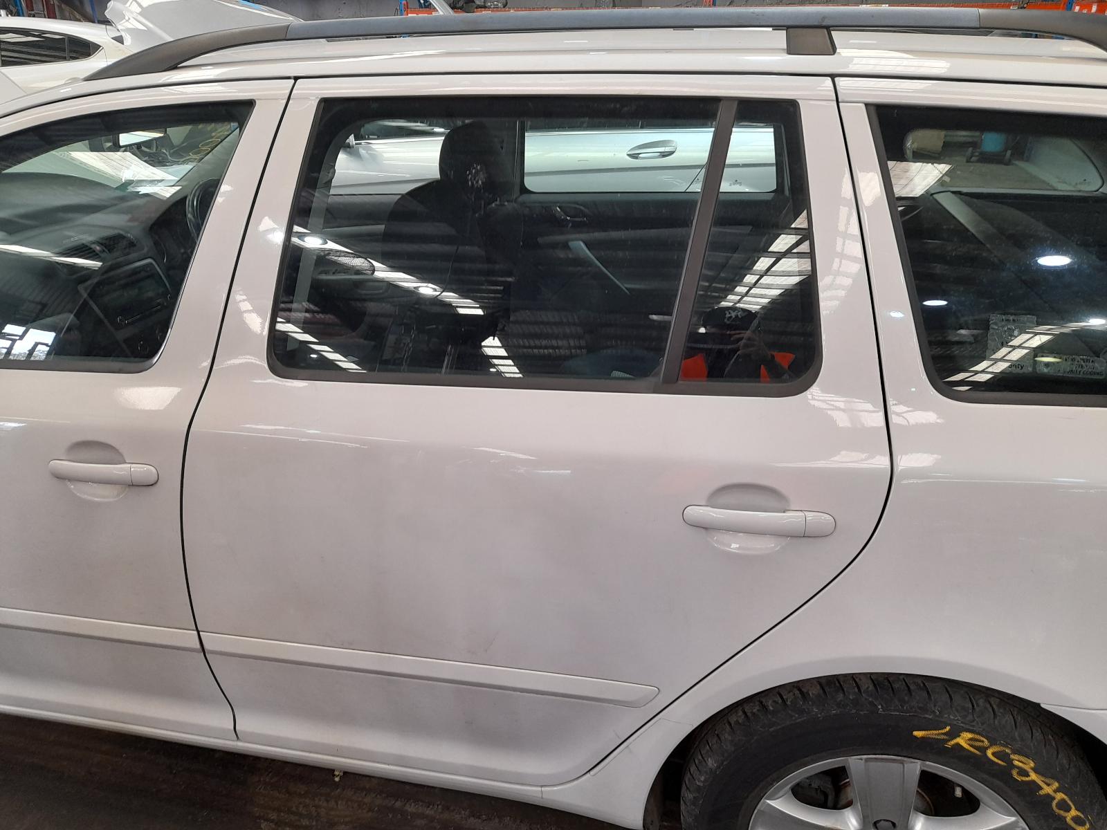 View Auto part Door/Boot/Gate Lock Skoda Octavia 2012