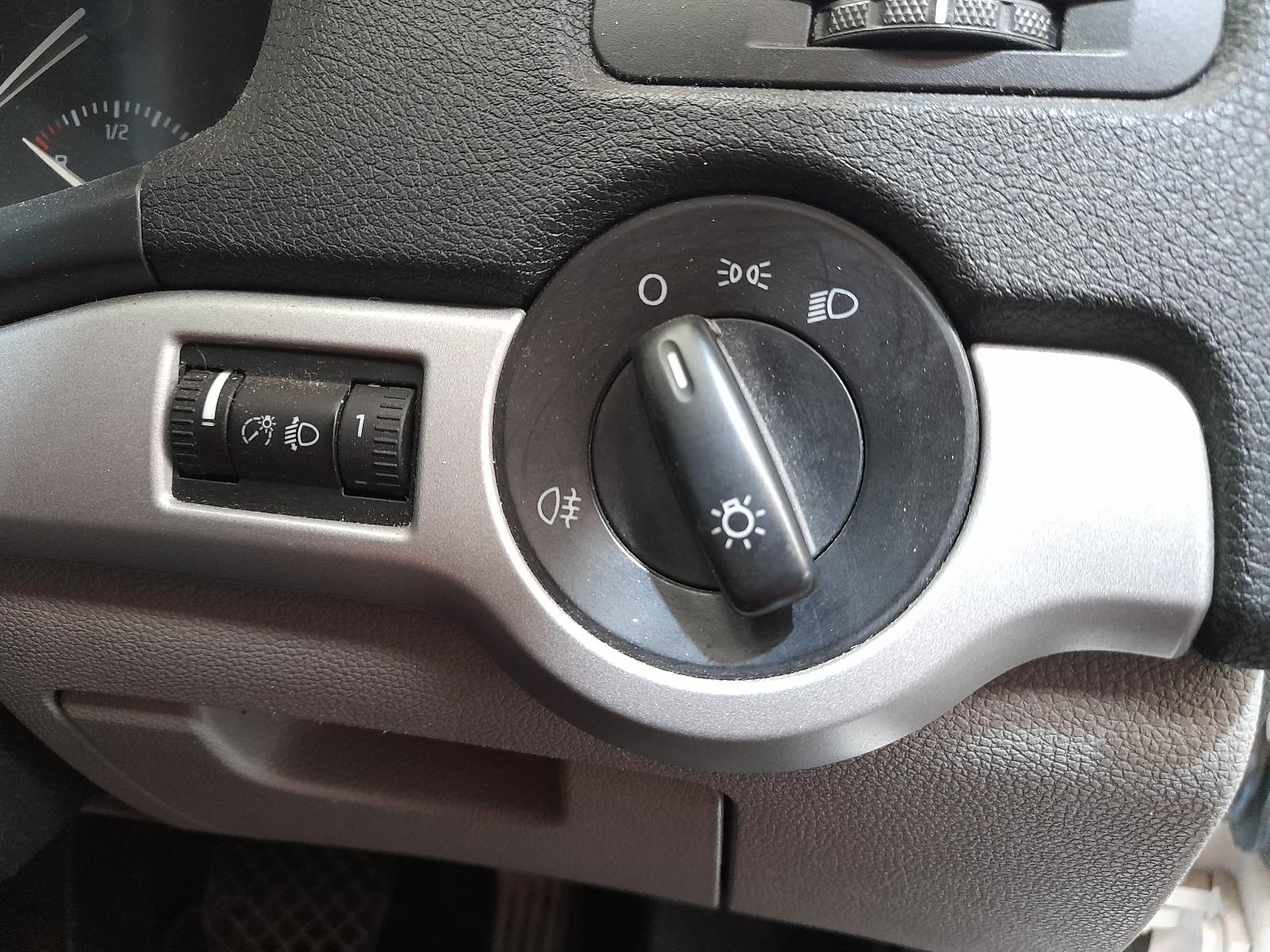 View Auto part Door/Boot/Gate Lock Skoda Octavia 2012