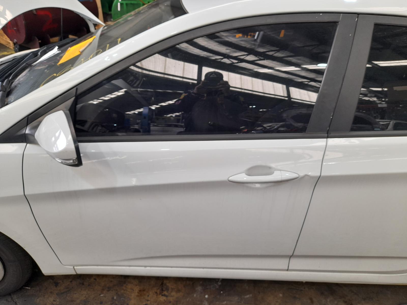 View Auto part Alternator Hyundai Accent 2016