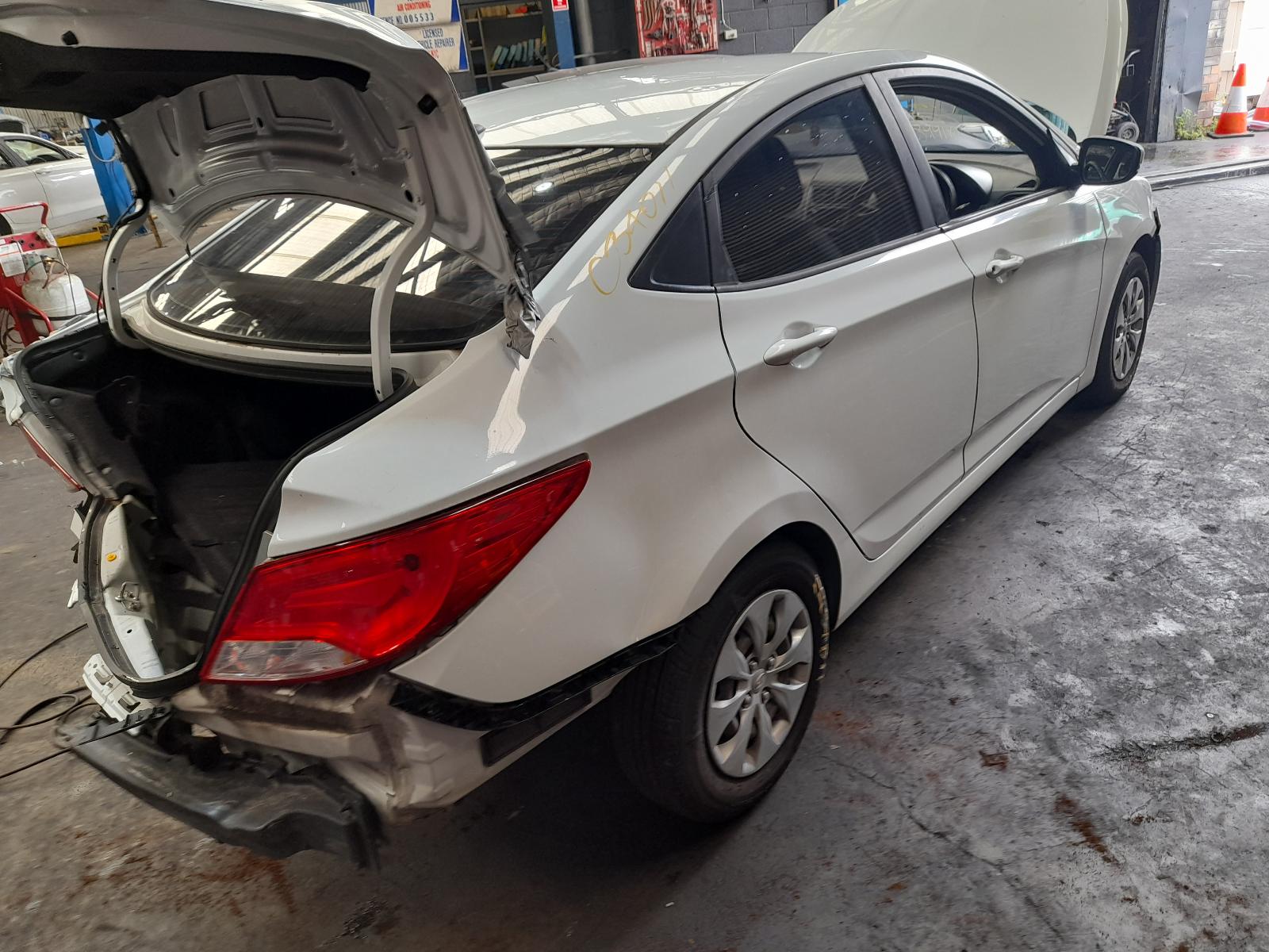 View Auto part Alternator Hyundai Accent 2016