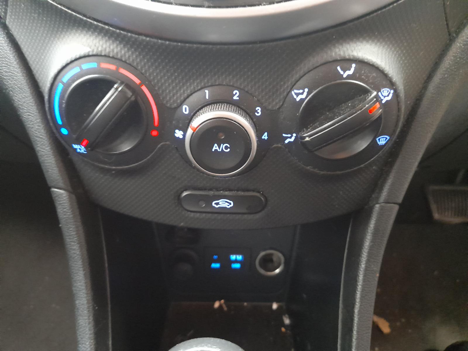 View Auto part Alternator Hyundai Accent 2016