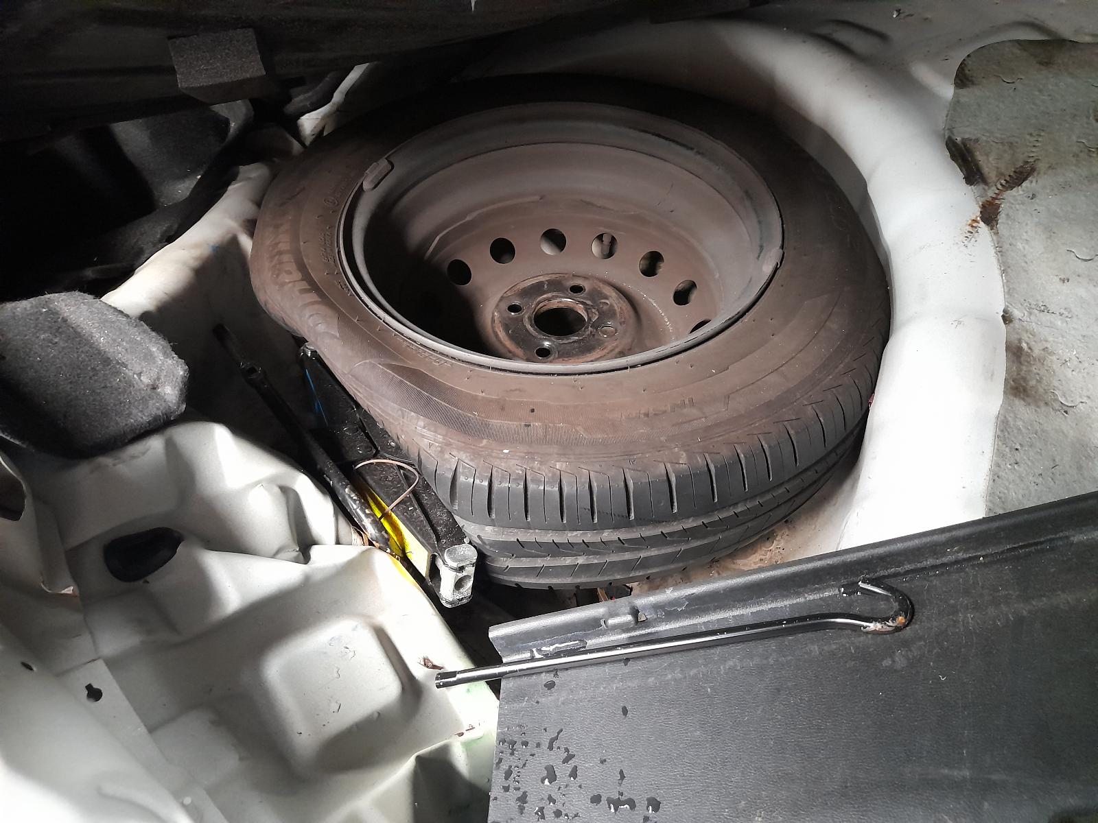 View Auto part Alternator Hyundai Accent 2016