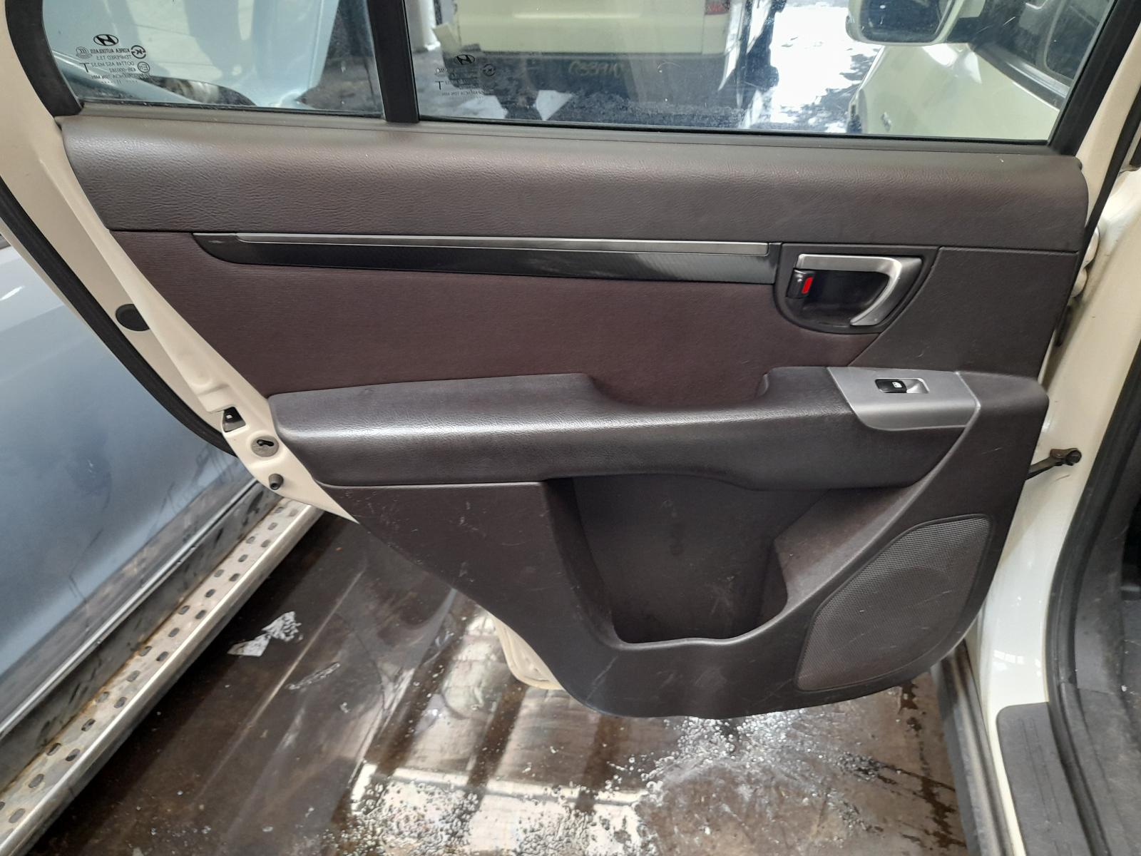 View Auto part Misc Hyundai Santa Fe 2011