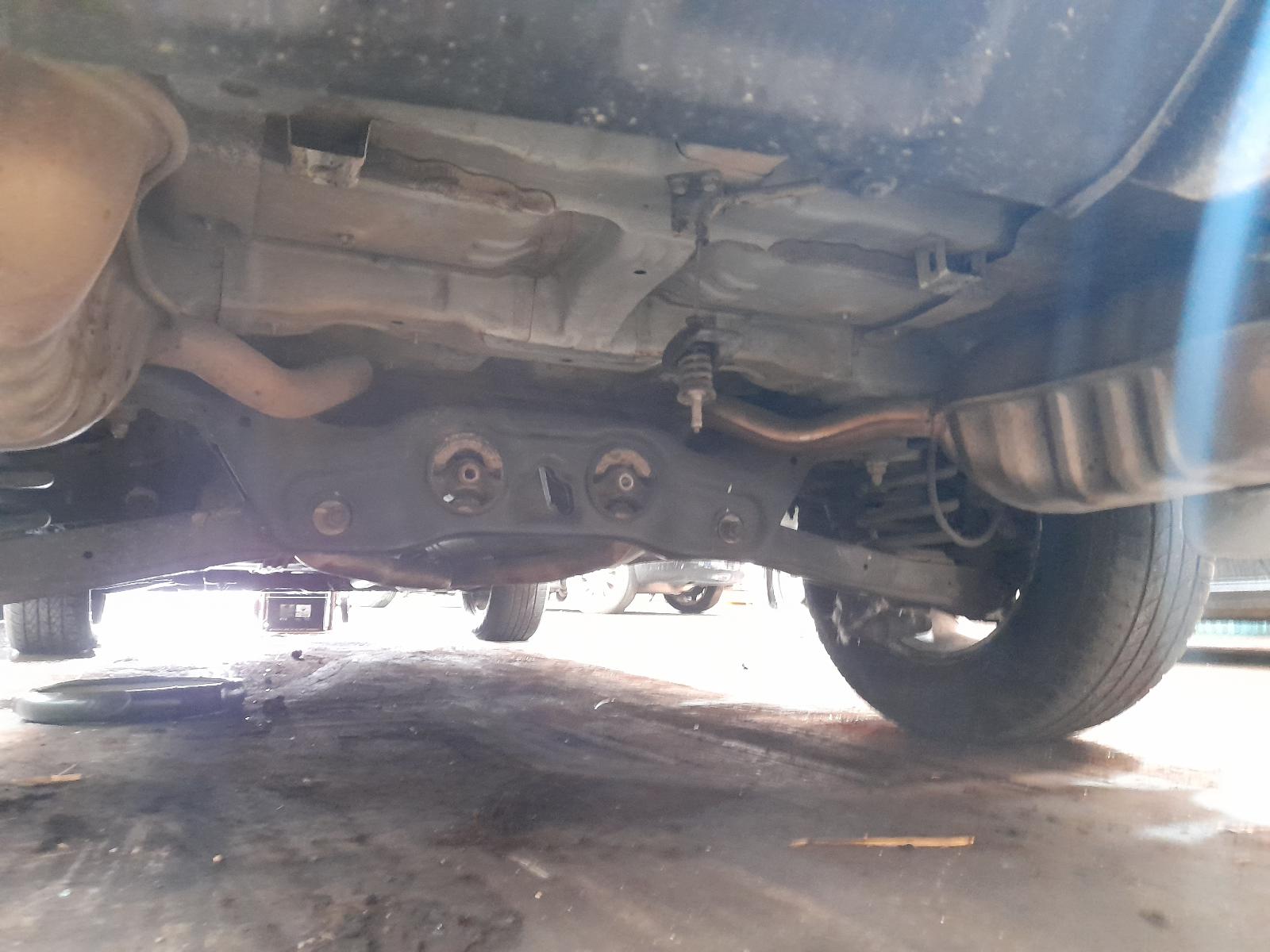 View Auto part Misc Hyundai Santa Fe 2011