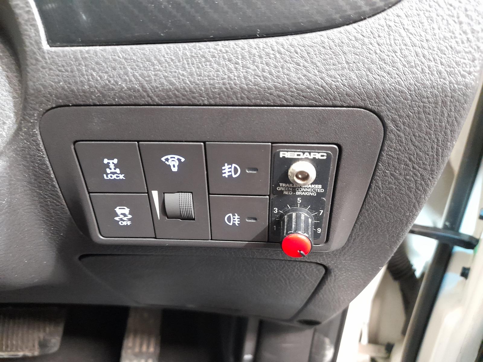 View Auto part Misc Hyundai Santa Fe 2011