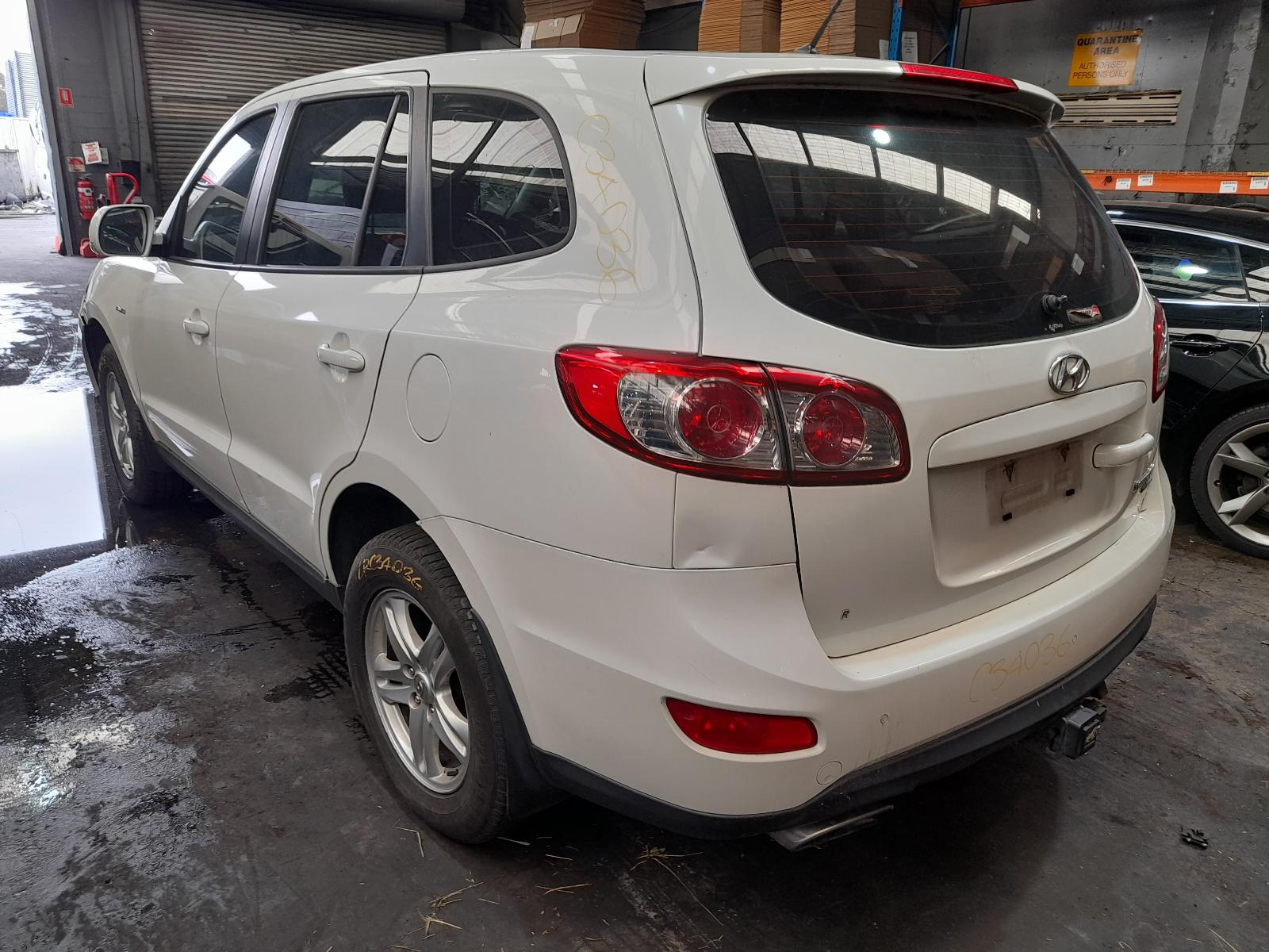 View Auto part Misc Hyundai Santa Fe 2011