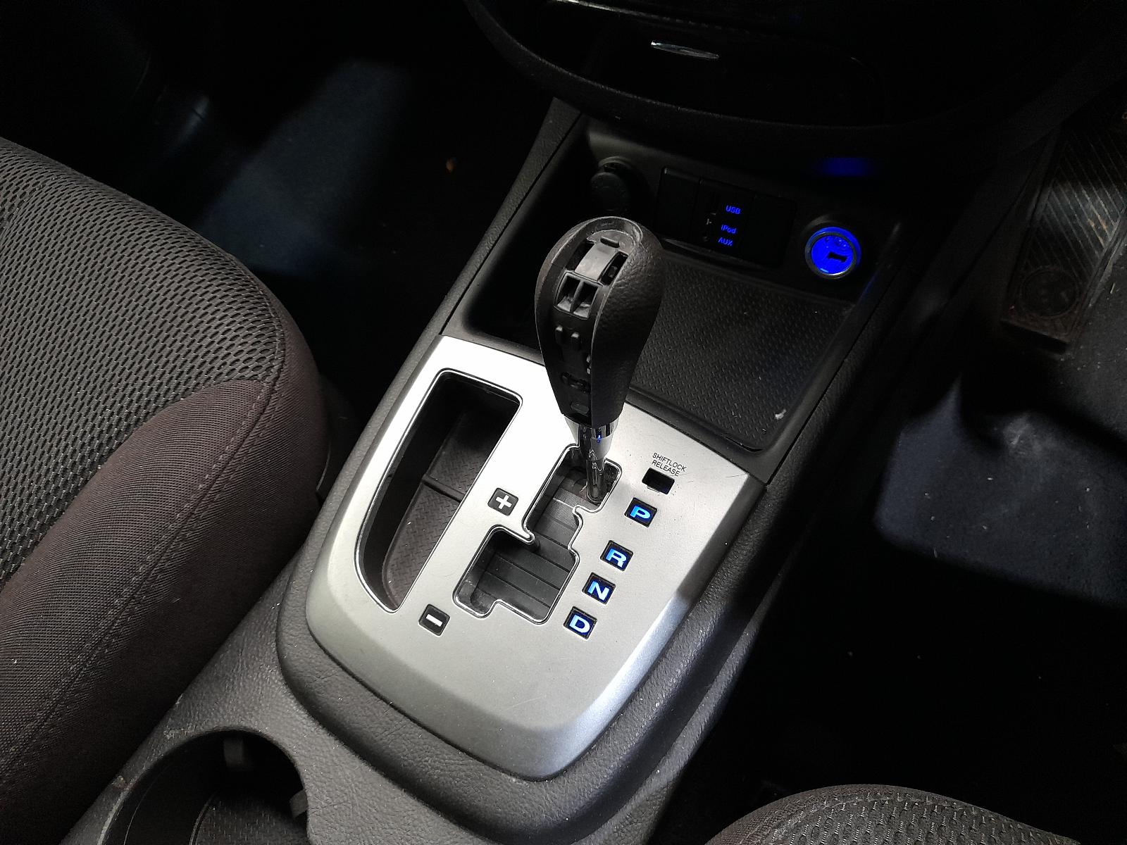 View Auto part Misc Hyundai Santa Fe 2011