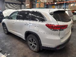 View Auto part Engine Toyota Kluger 2017
