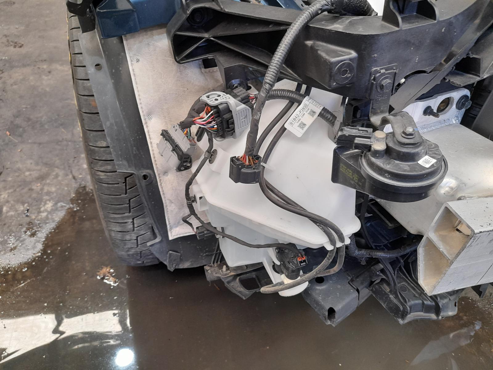 View Auto part A/C Compressor Kia Sorento 2020