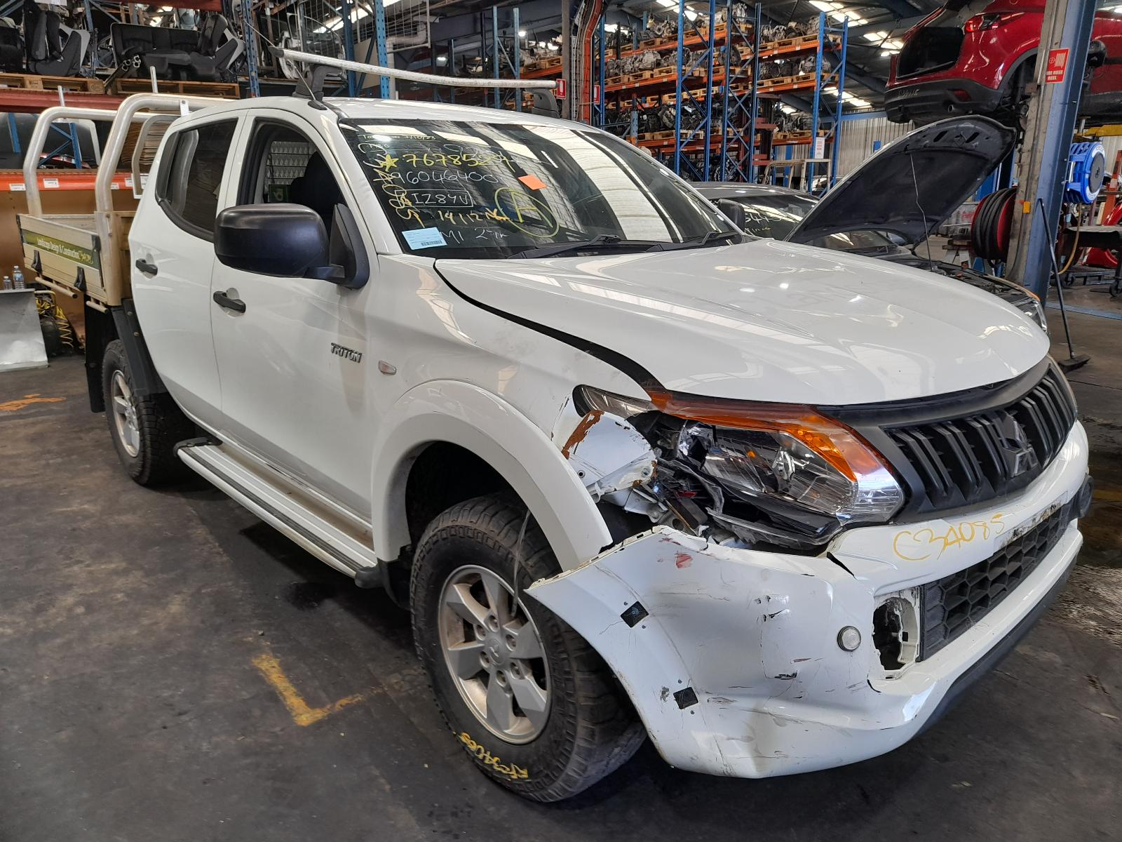 View Auto part Misc Mitsubishi Triton 2016
