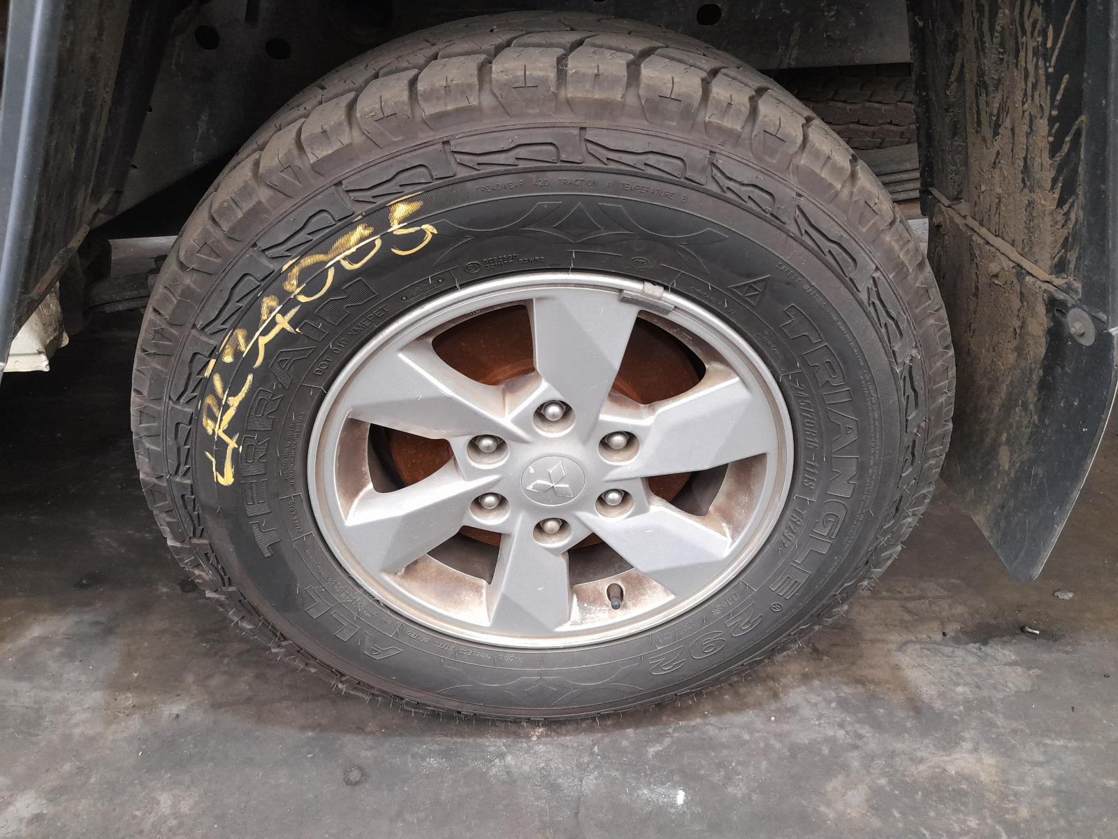 View Auto part Misc Mitsubishi Triton 2016