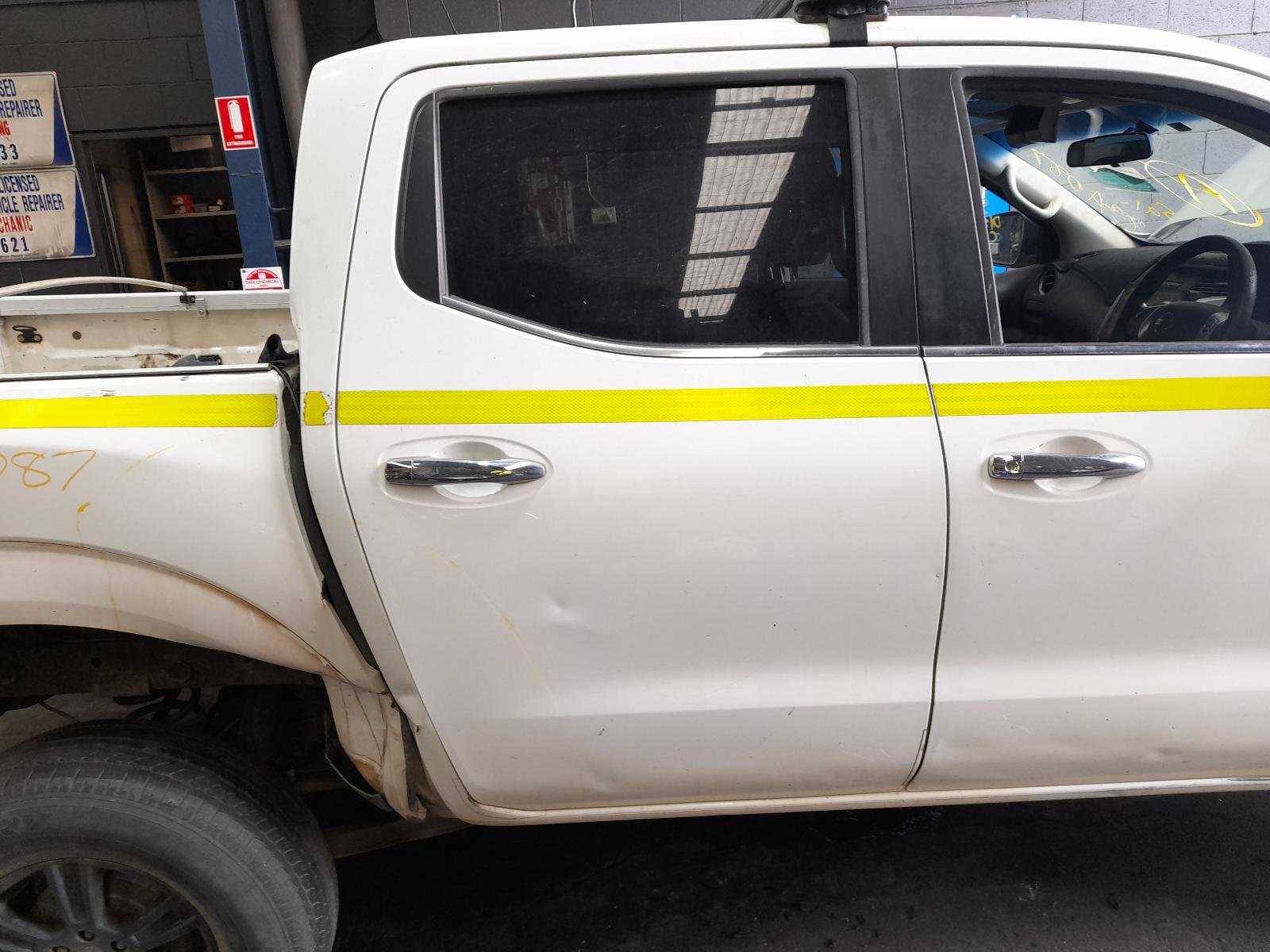 2016 Nissan Navara Door/Boot/Gate Lock View Auto part Door/Boot/Gate Lock Nissan Navara 2016